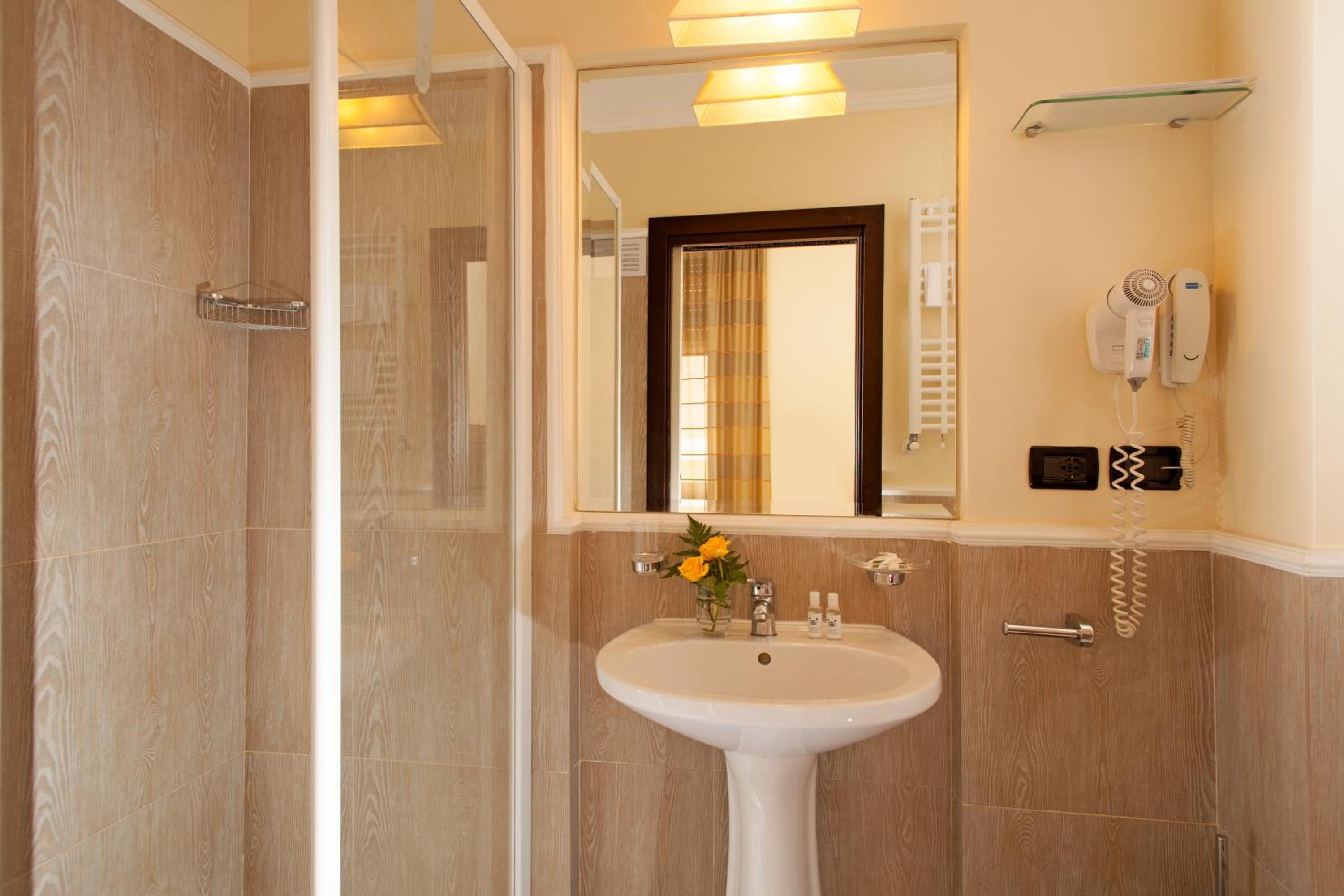 Triple Room photo 2