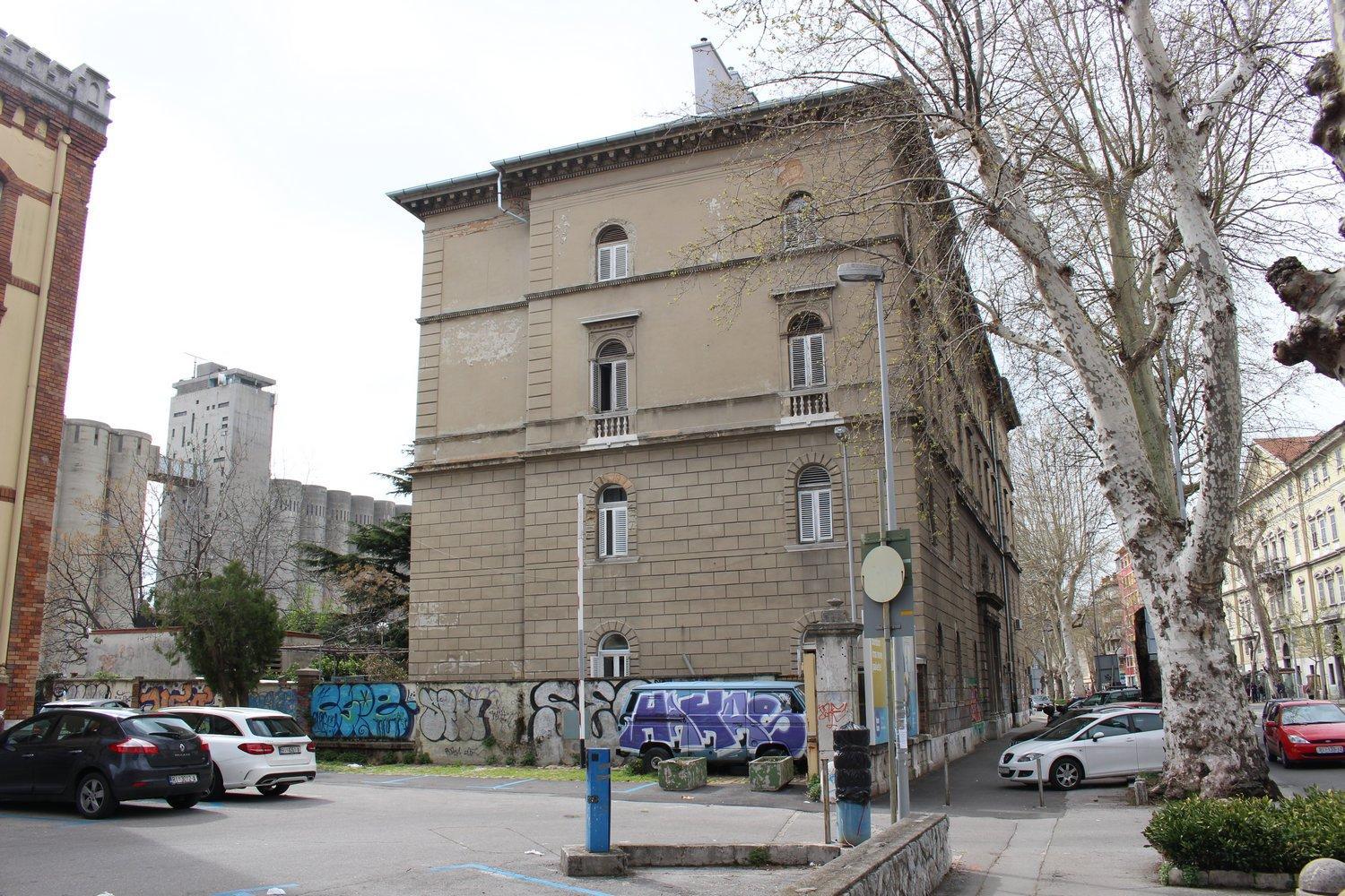 Apartment - Photo 13
