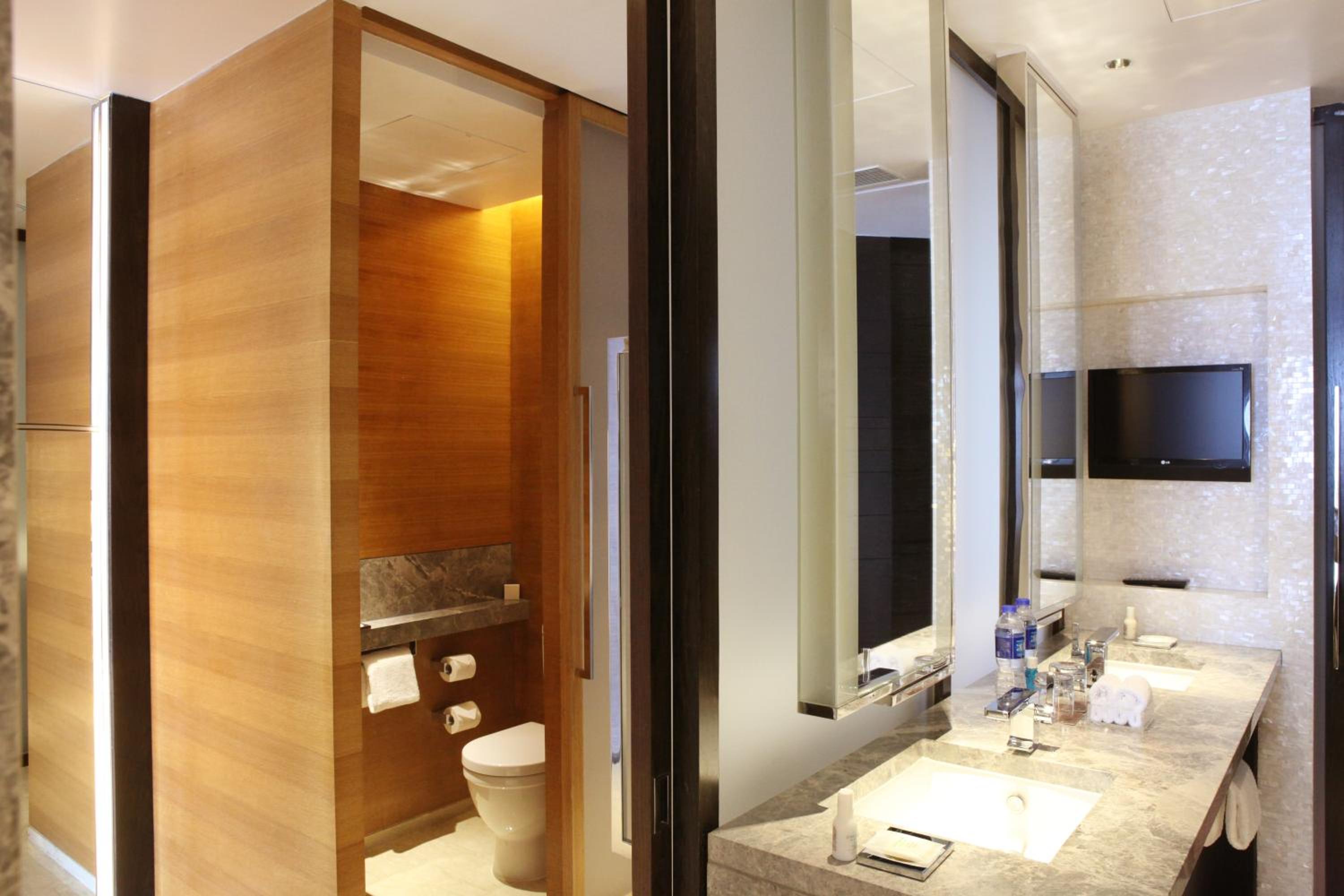King Room - Club Access - Photo 4