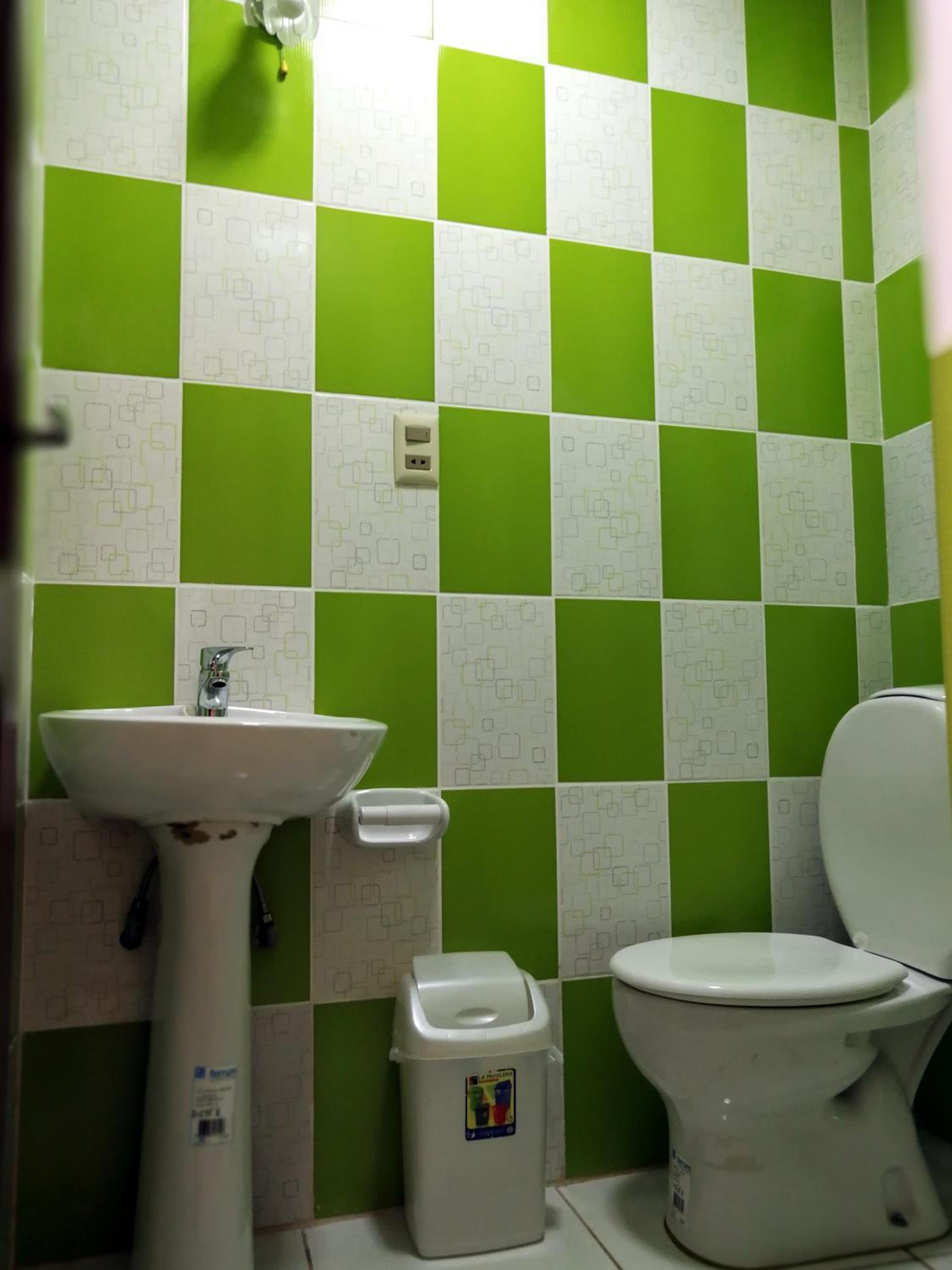 Single Bed in 3-Bed Dormitory Room with Private Bathroom photo 2