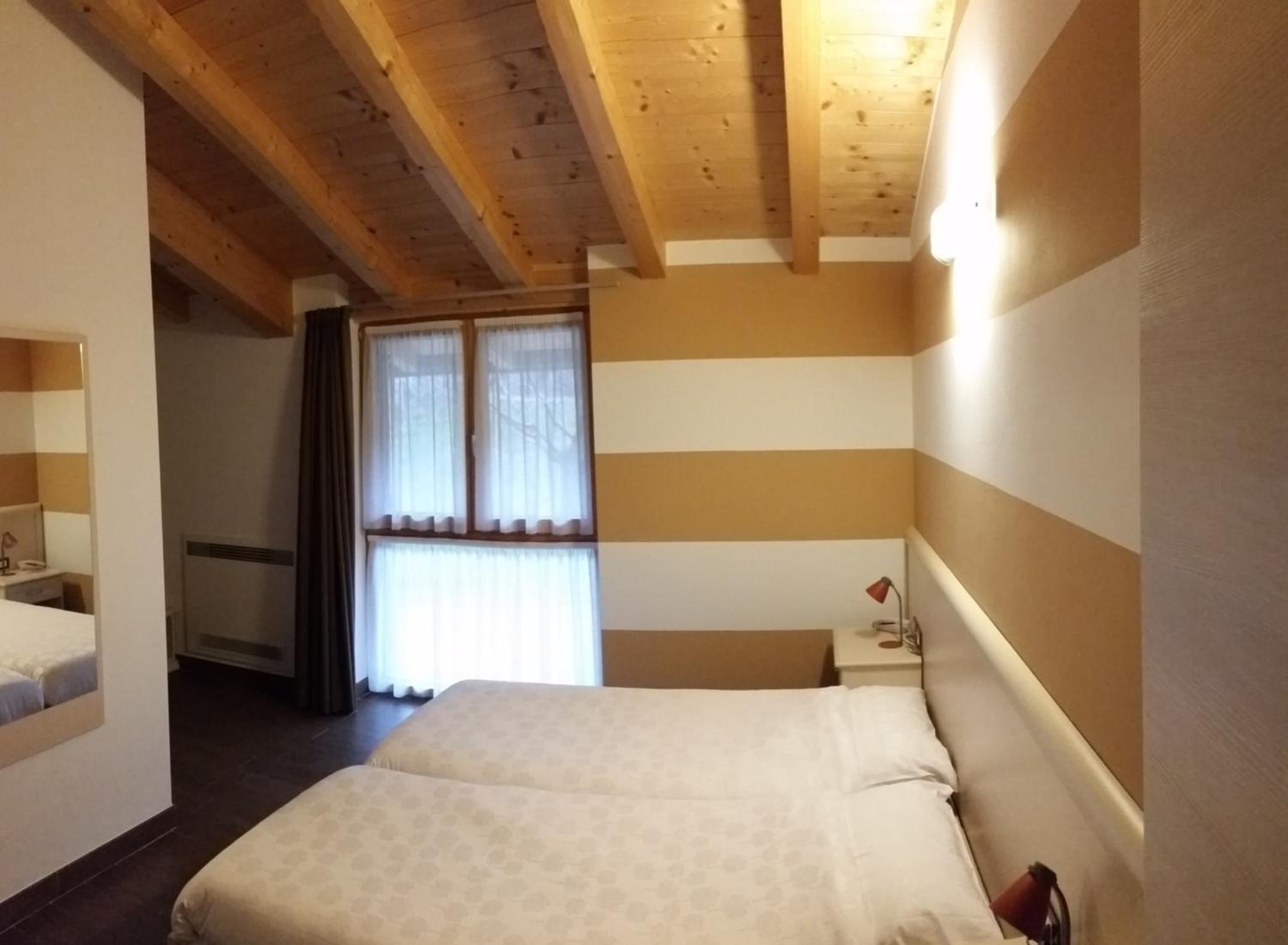 Double or Twin Room photo 1