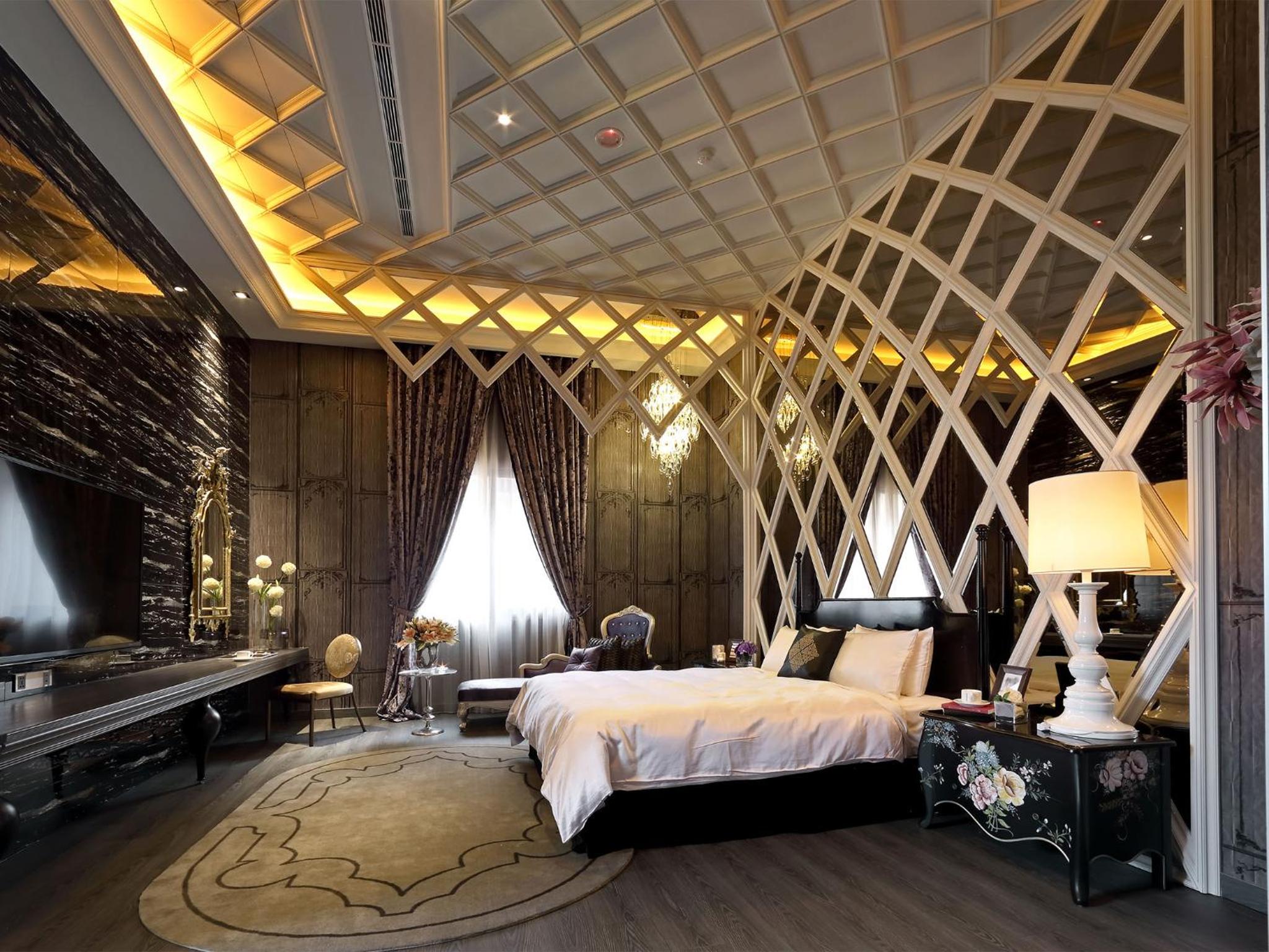 Standard Double Room (Check-in after 18:00)