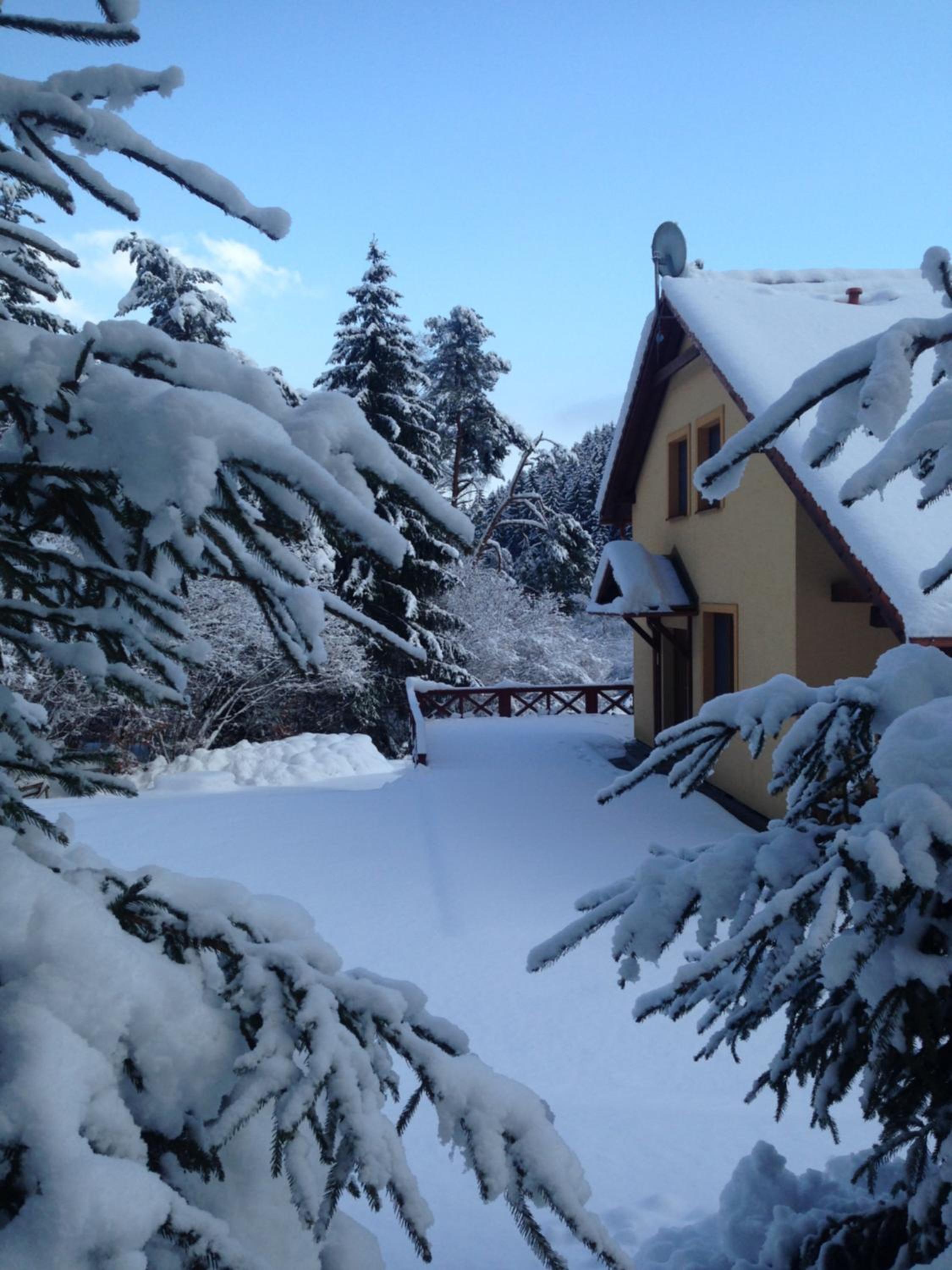 Villa photo 2