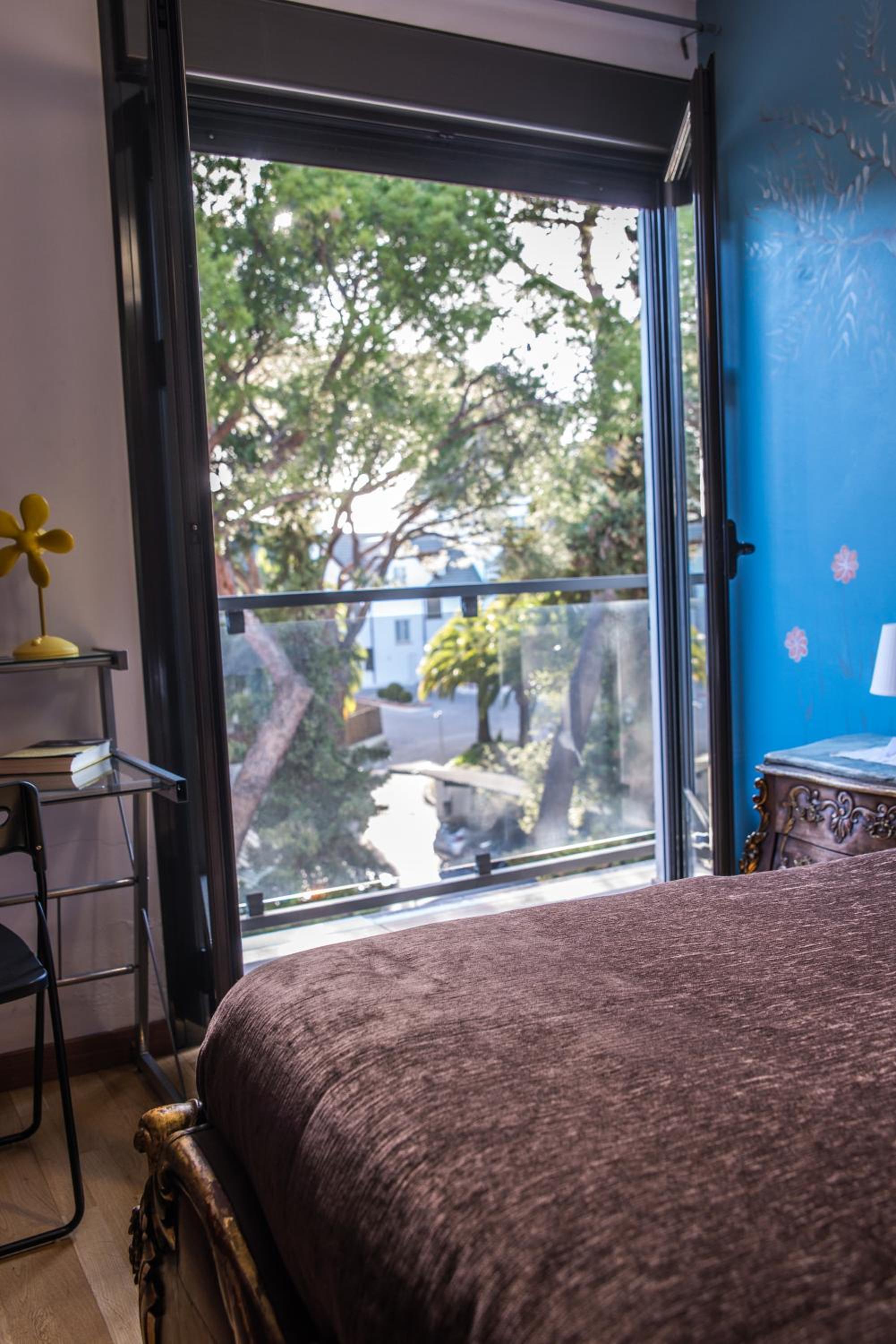 Double Room with Garden View - Photo 3