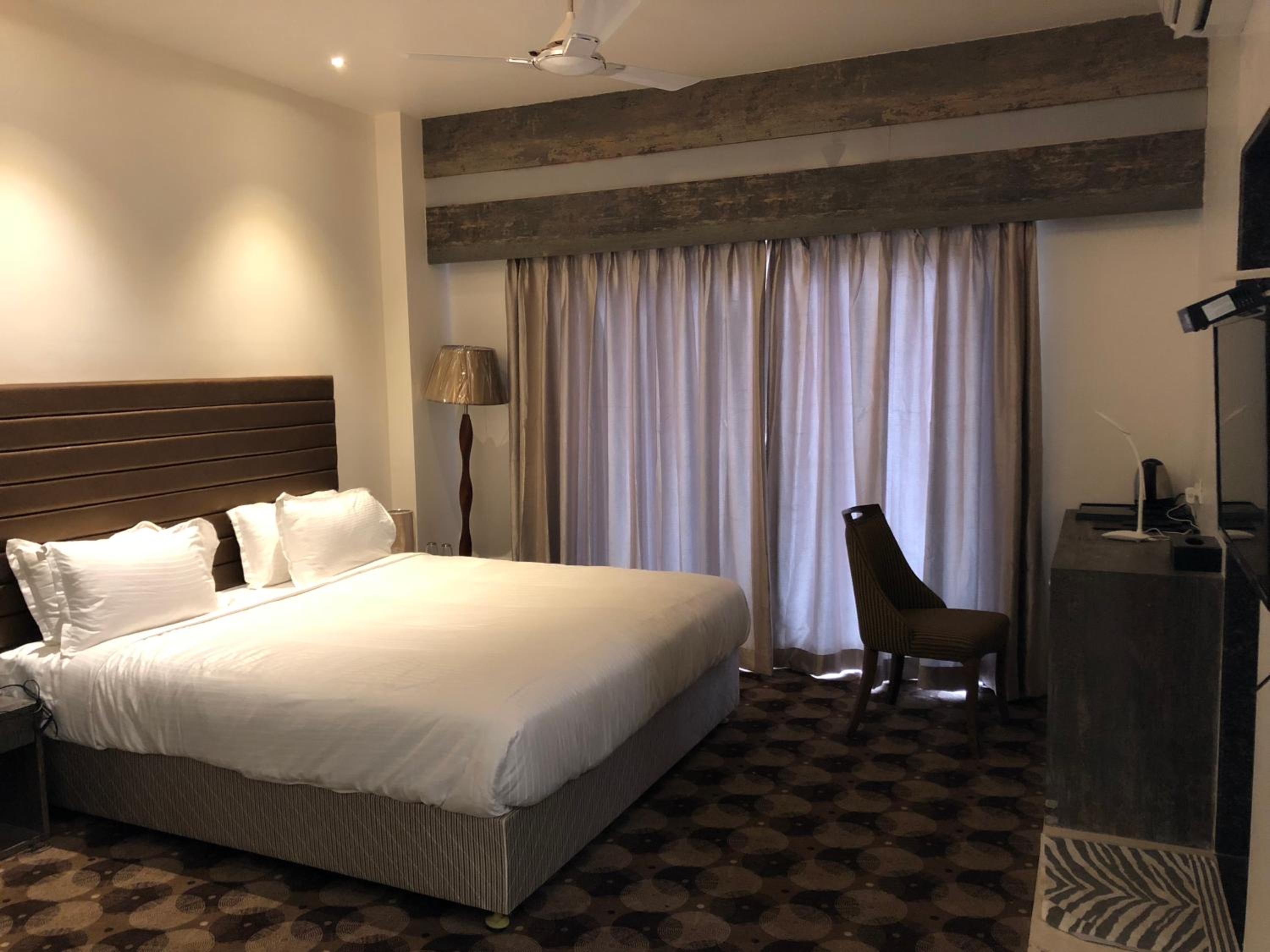 Deluxe Double Room - Photo 1