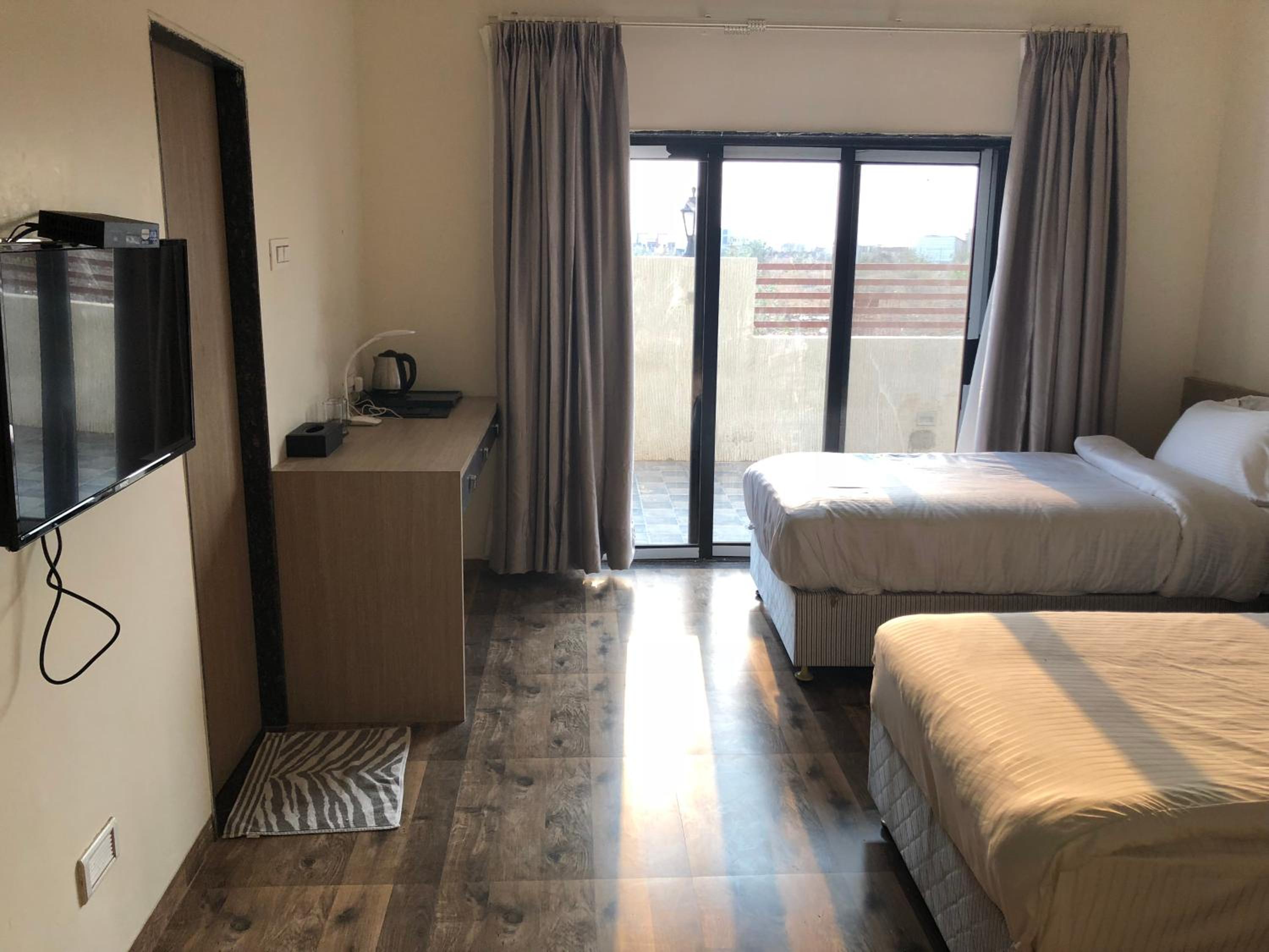 Budget Triple Room - Photo 4