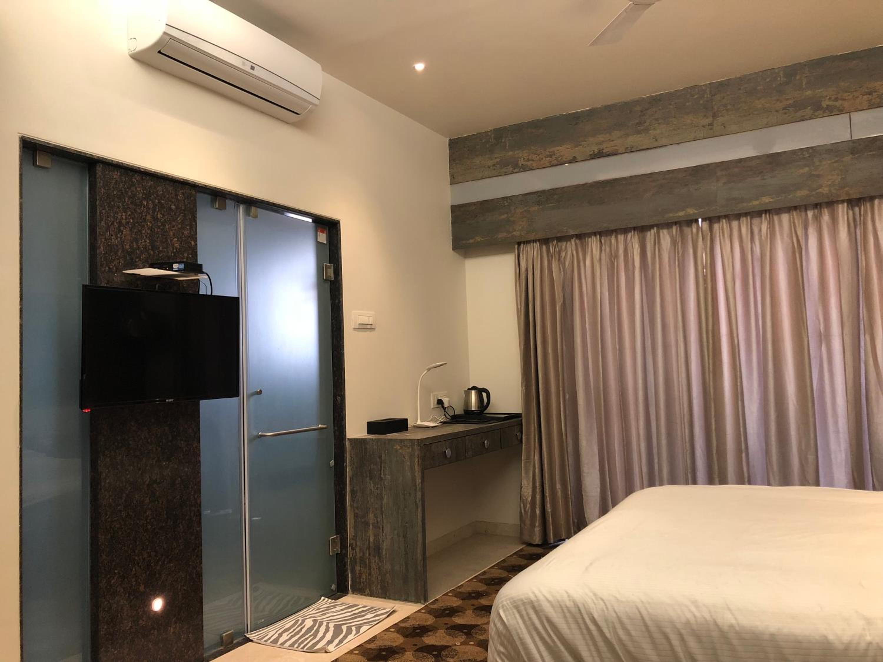 Deluxe Double Room - Photo 5
