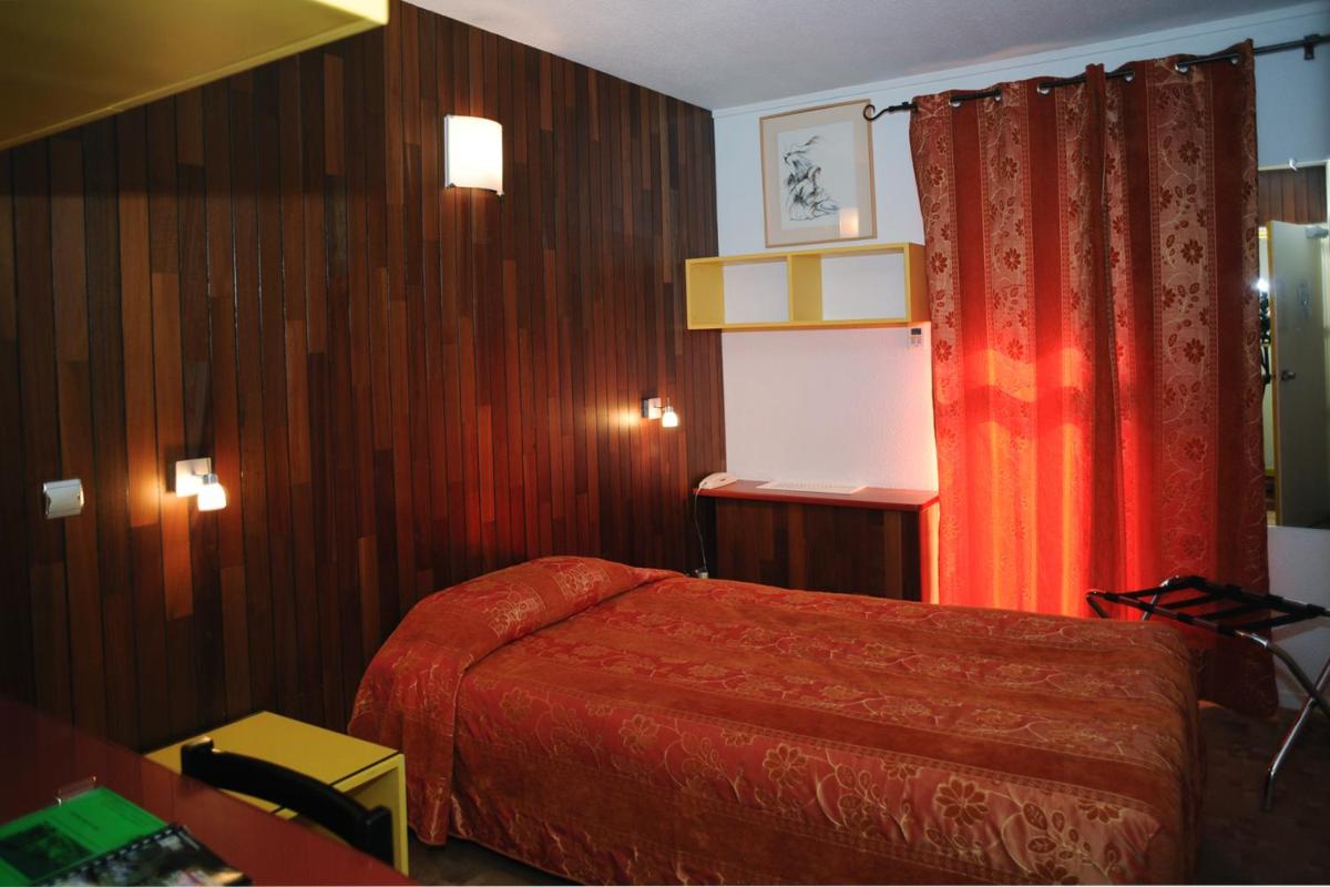 Single Room