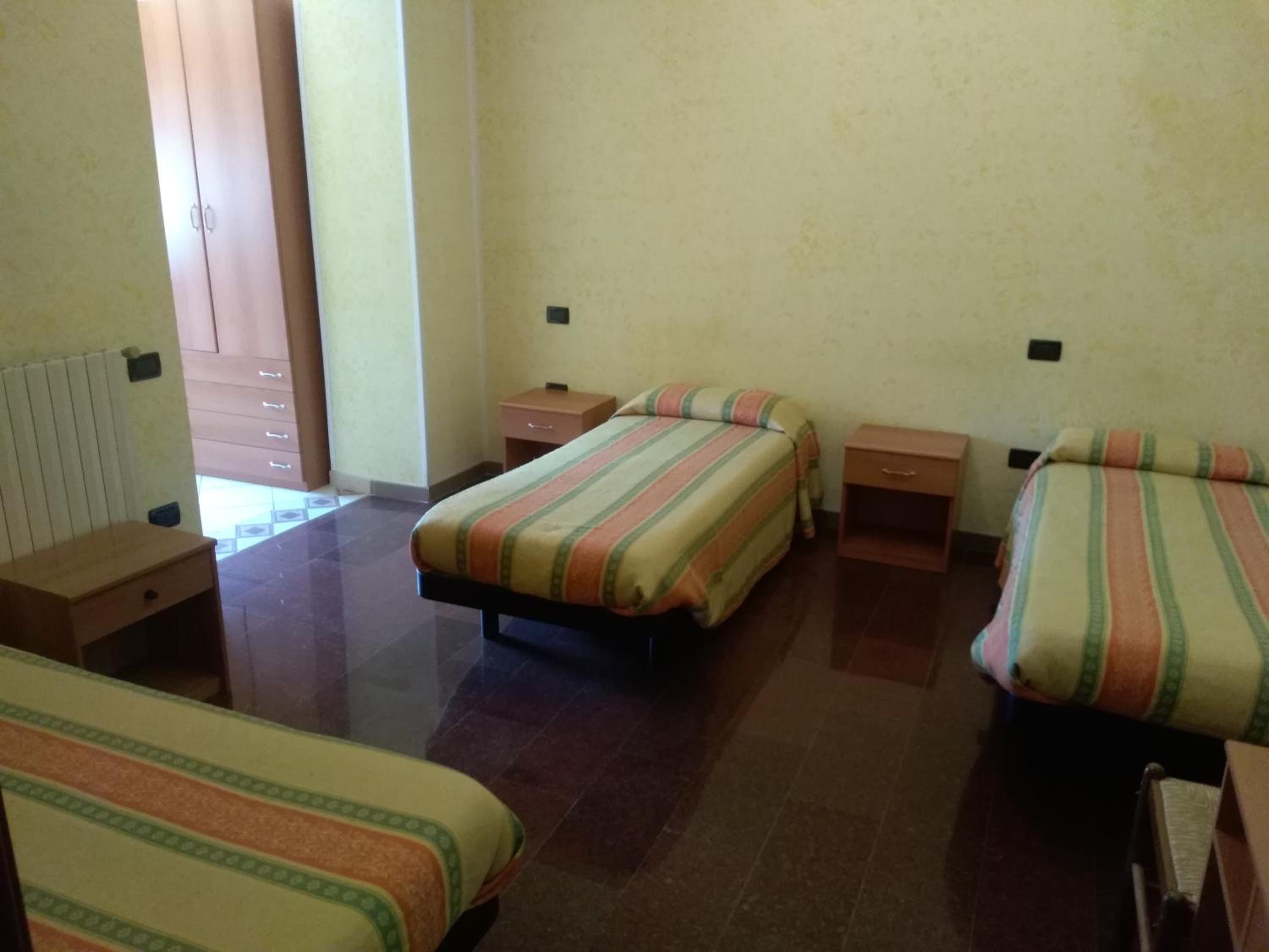 Triple Room with Garden View