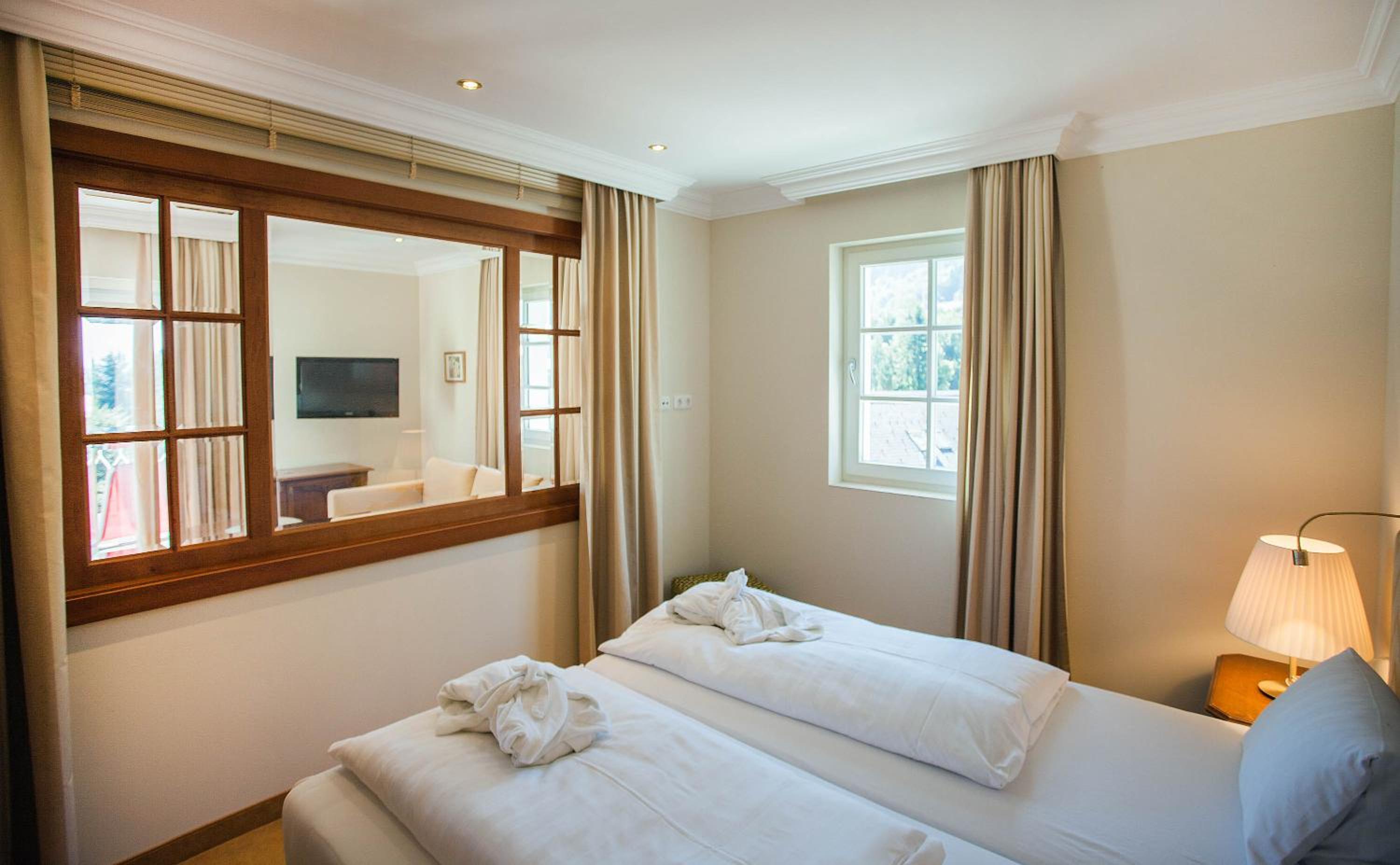 Suite with Lake View photo 1