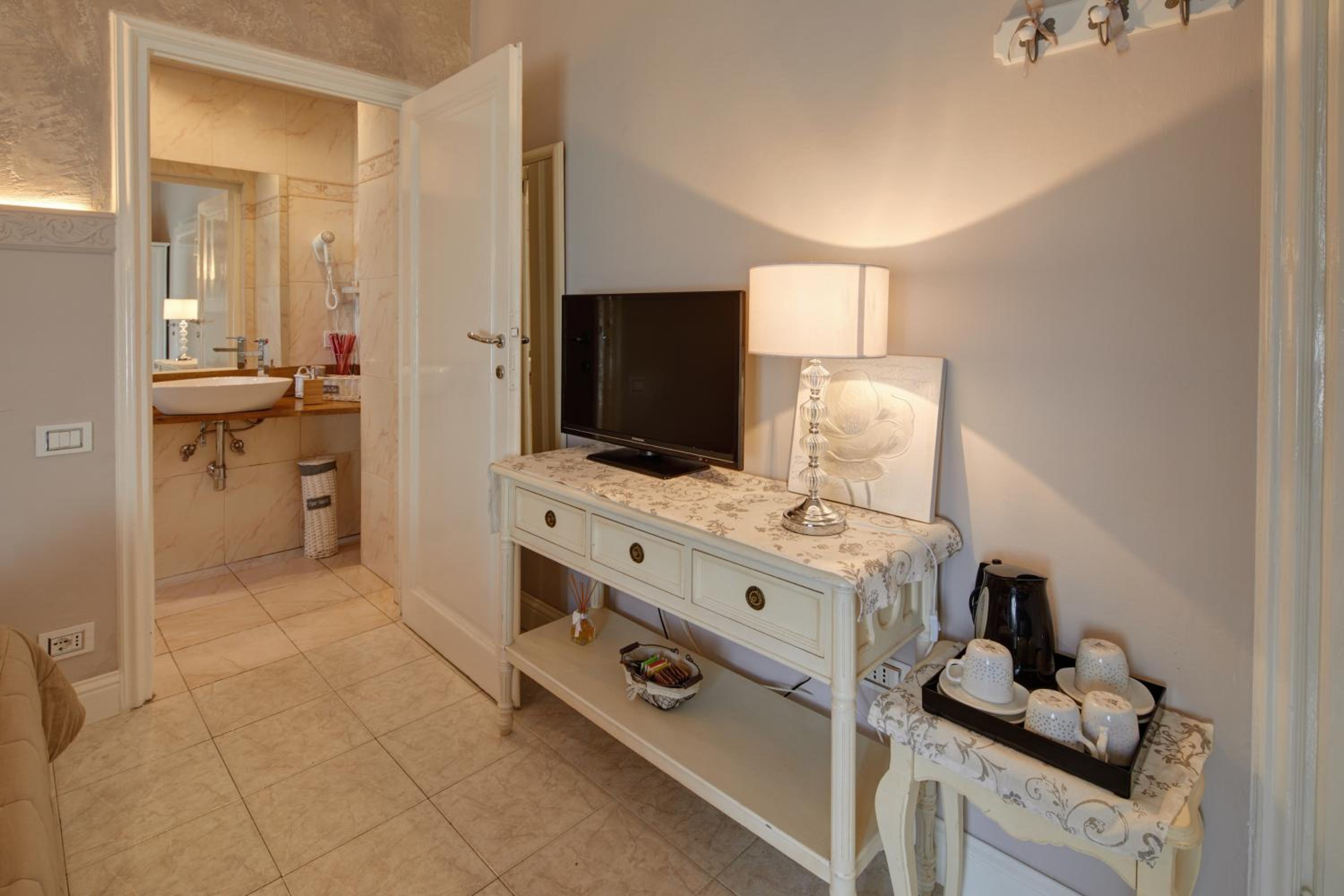 Superior Double Room photo 3