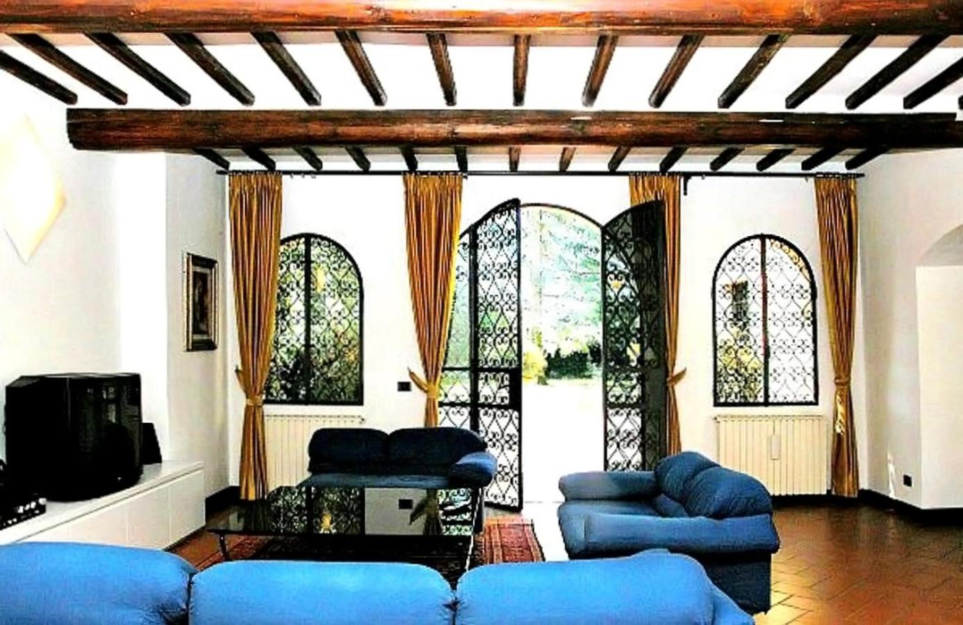 Villa