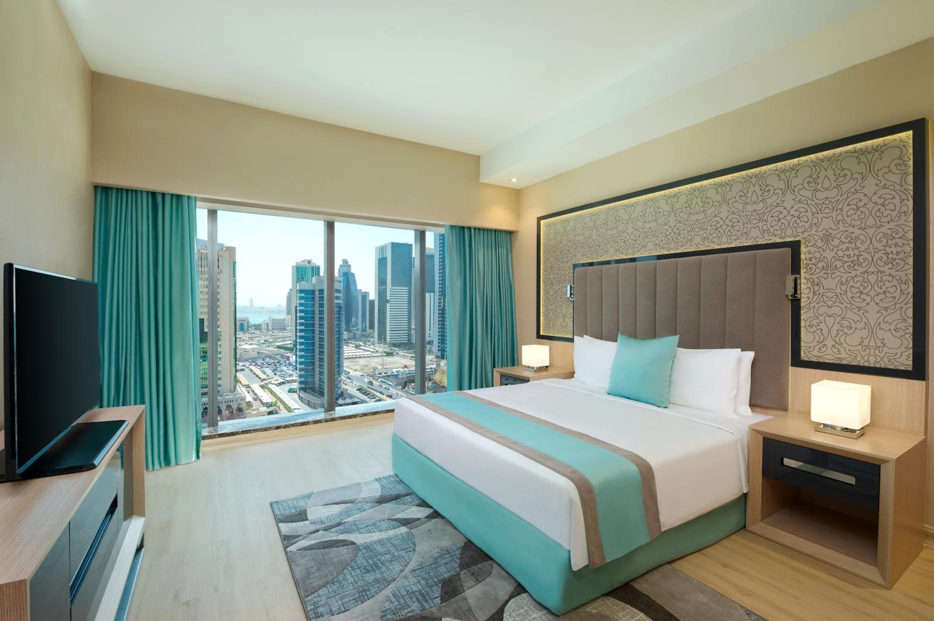Premium One-Bedroom Apartment with City View