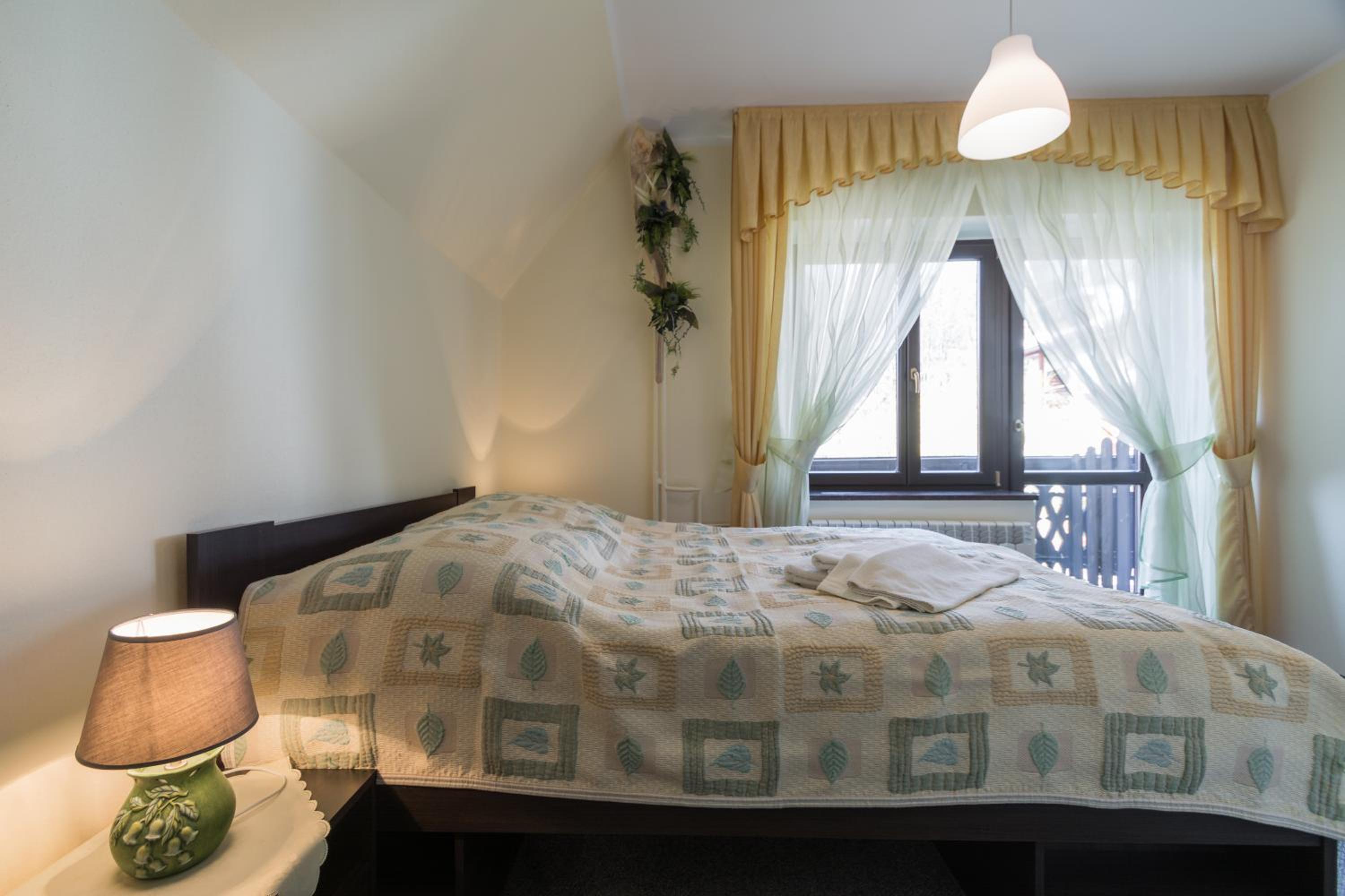 Large Double Room photo 2