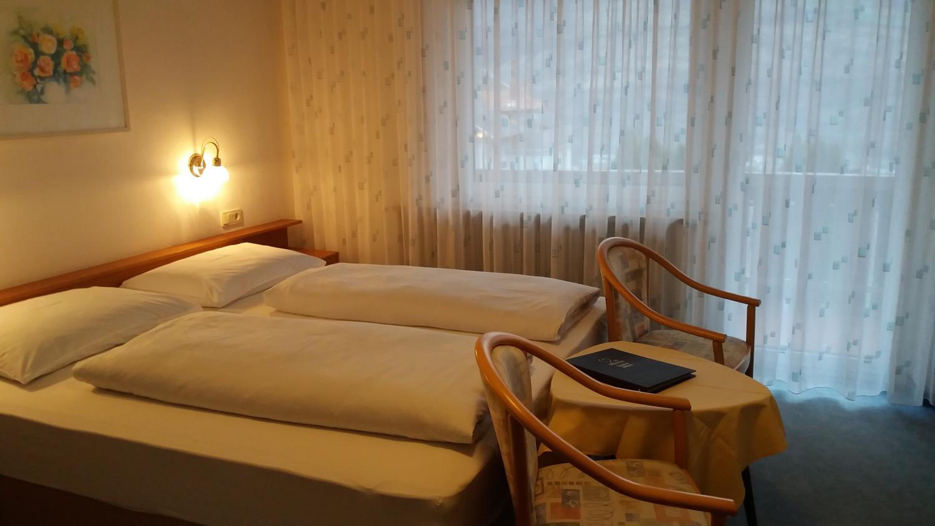 Double Room with Balcony - Photo 1