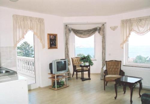 Two-Bedroom Apartment with Sea View photo 1