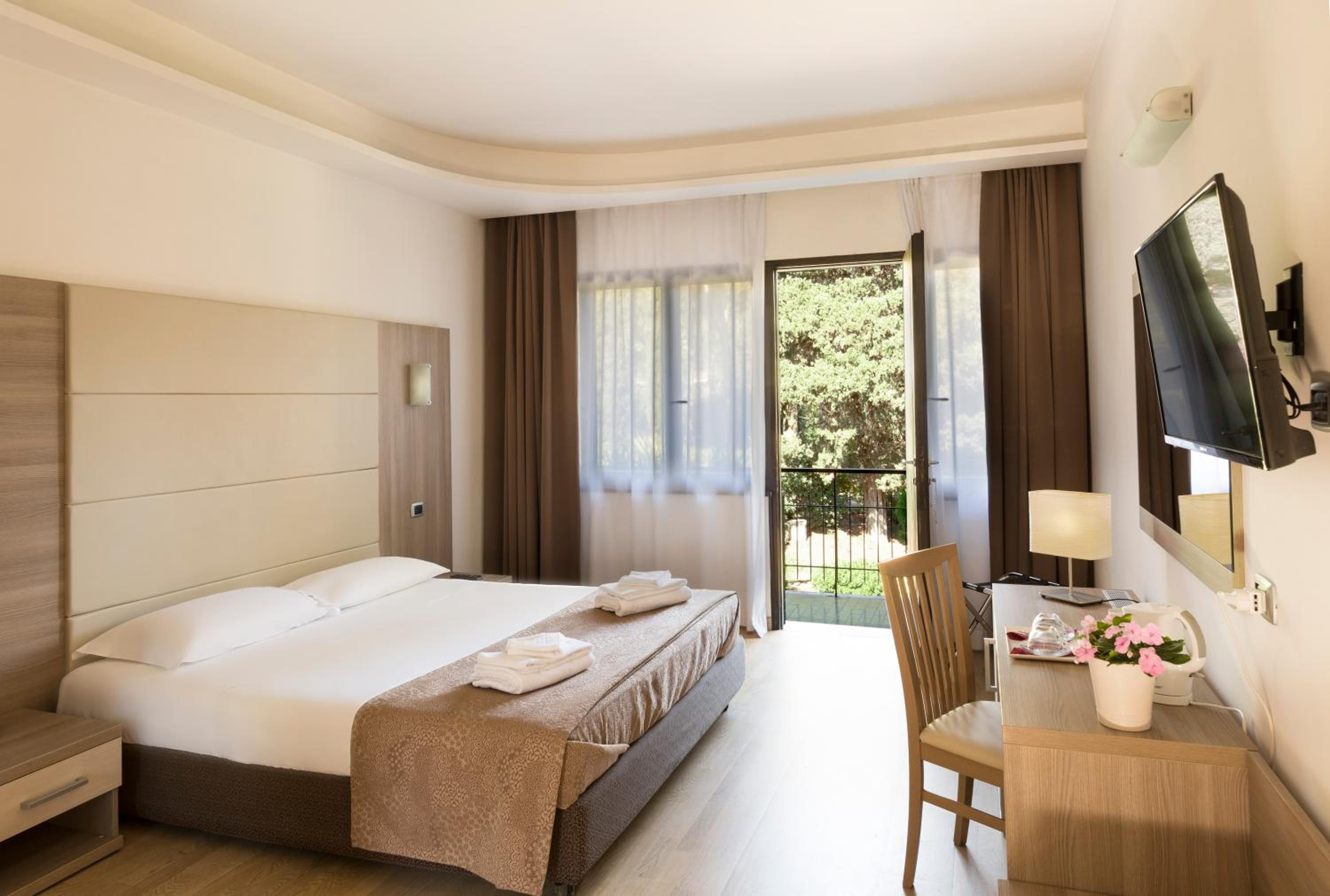 Superior Double Room photo 3