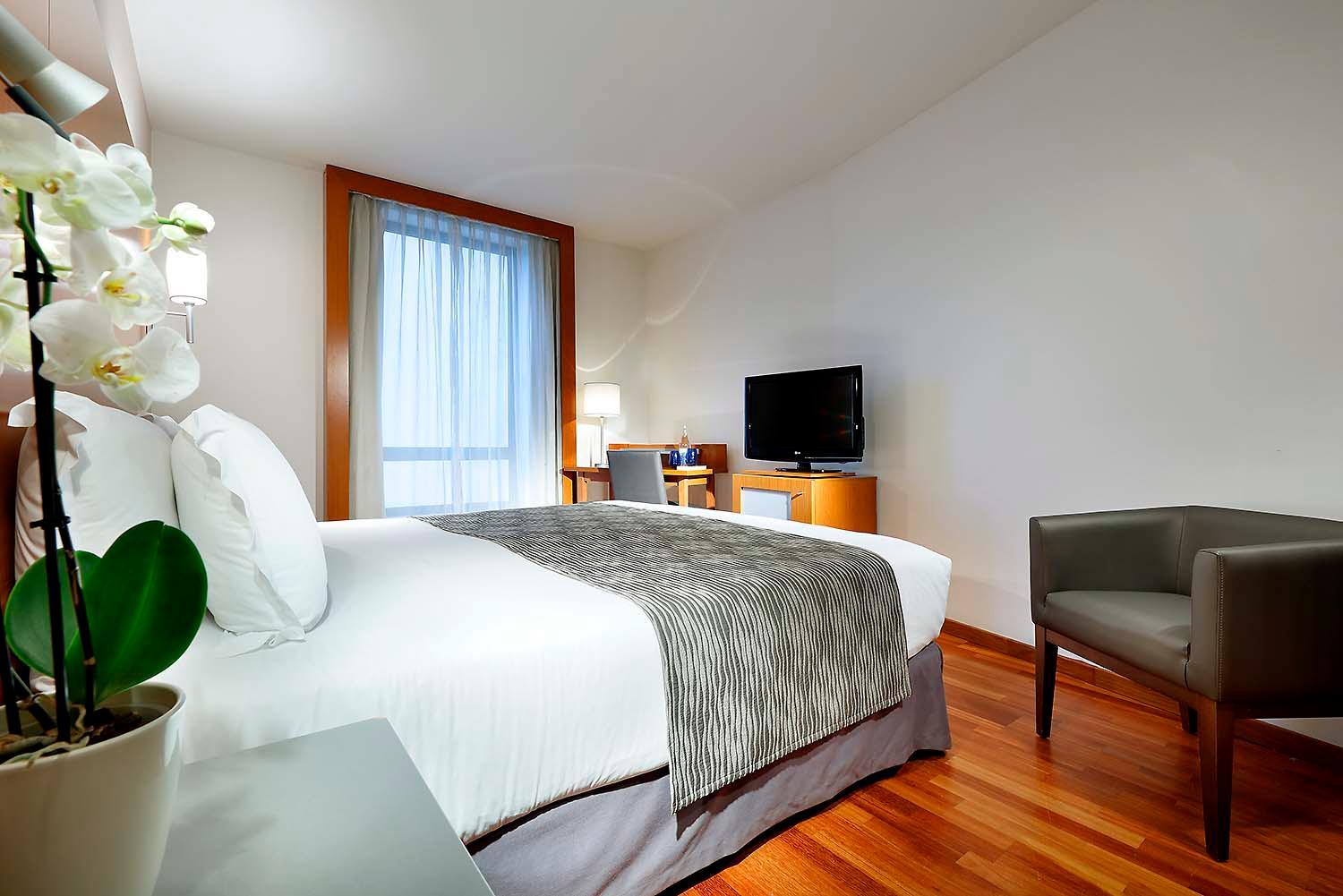 Double Room - Photo 8