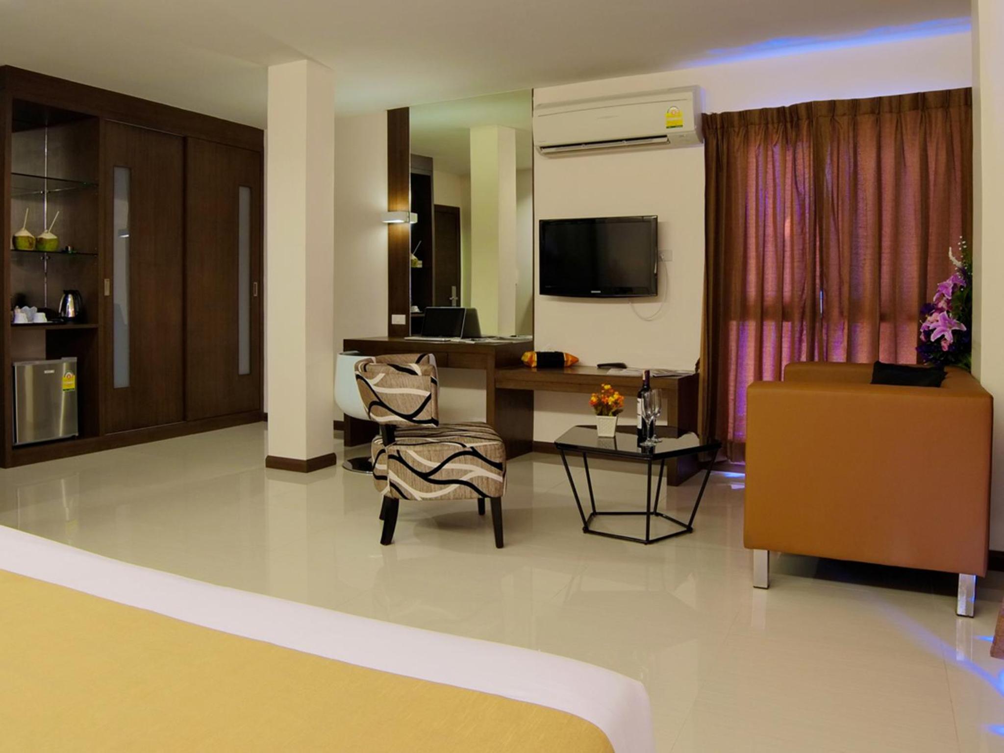 Grand Deluxe Double Or Twin Room photo 3