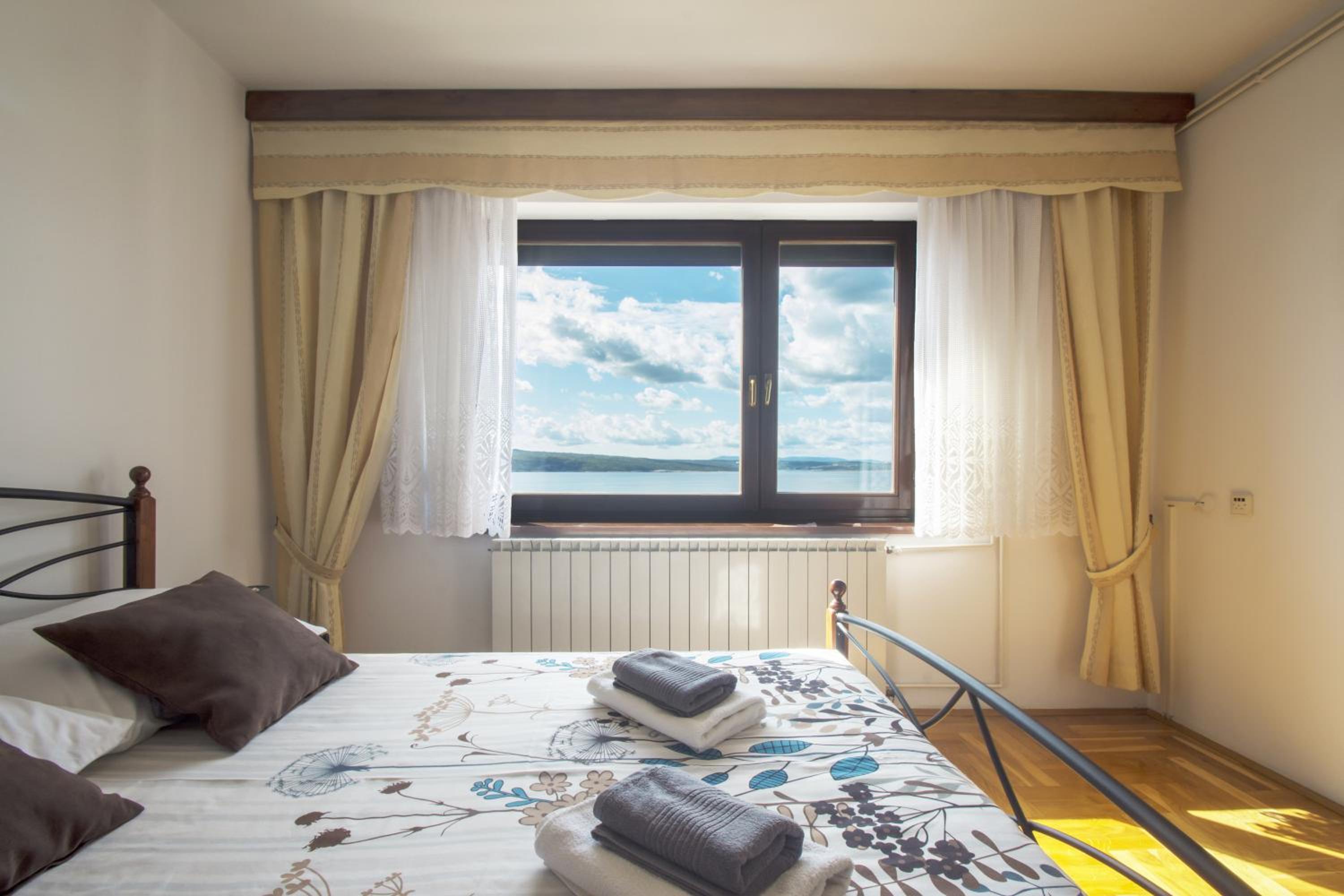 Apartment with Sea View photo 2