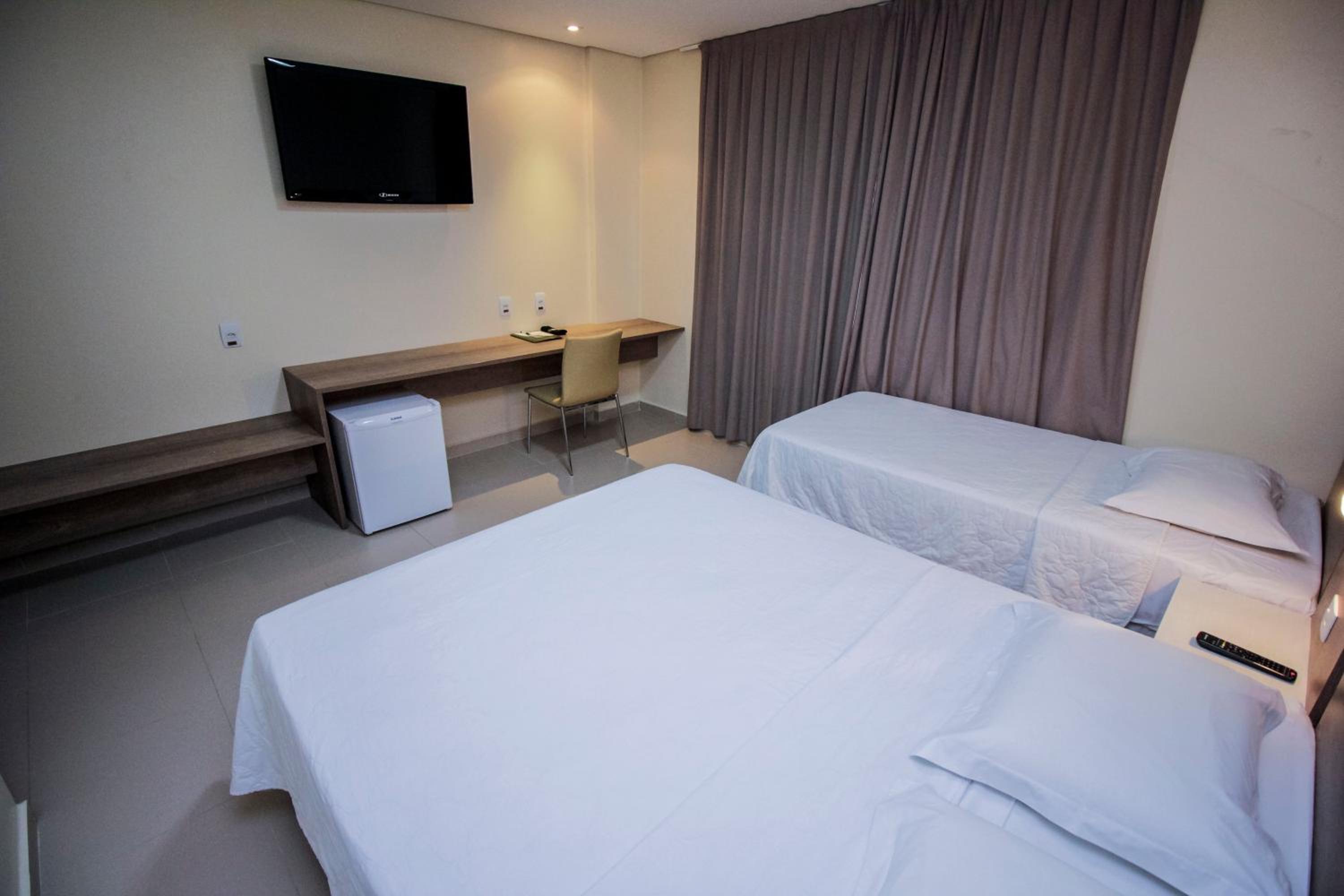 Standard Triple Room photo 3