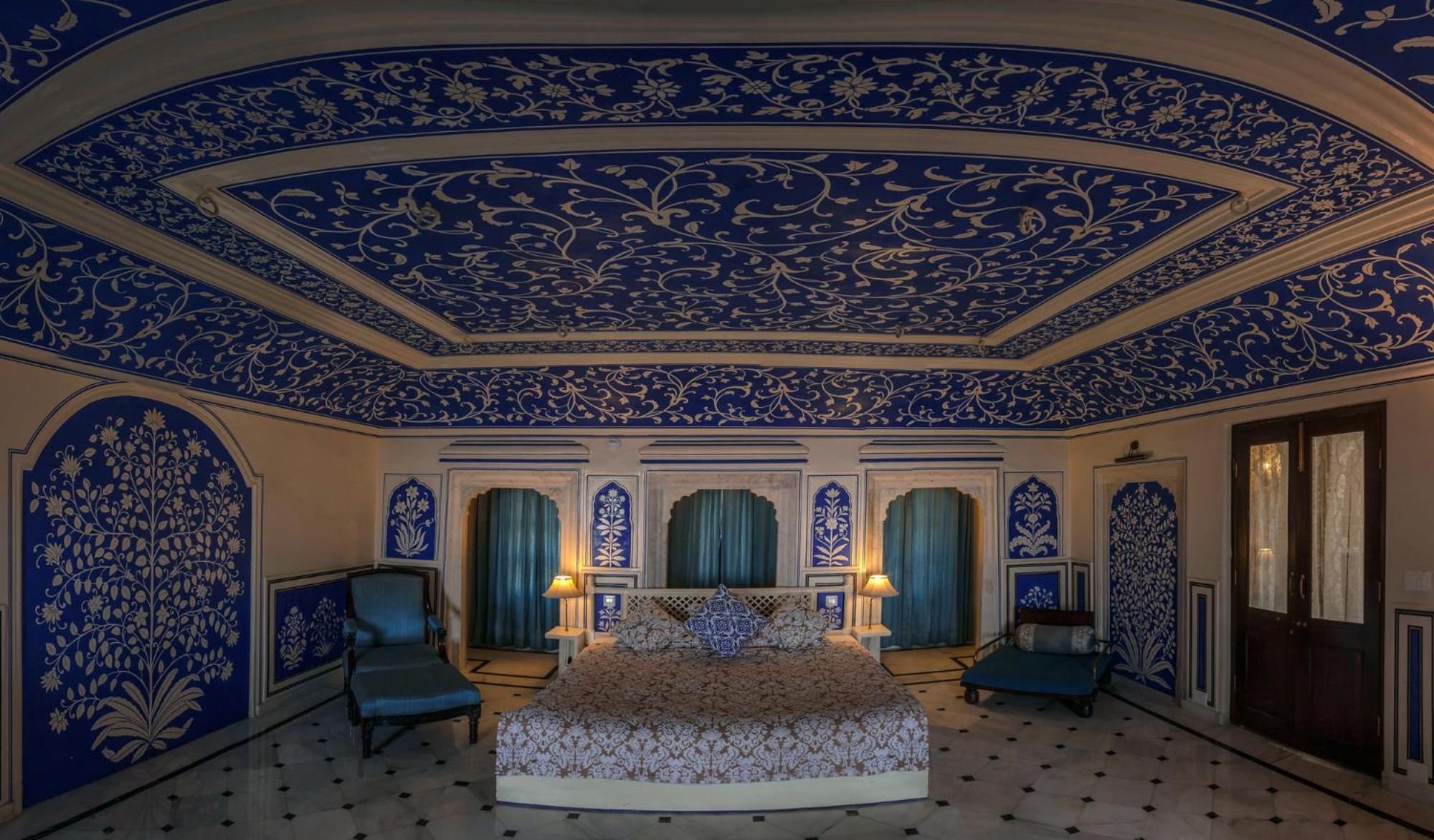 Heritage Signature Suite: 15% off on F&B, 20% off on SPA and Laundry, Enjoy Happy Hours with 1+1 offer, Complimentary In-Room Refreshments, Fruit Basket,10 mins complimentary neck and shoulder message (Subject to availability) – Offer till 31st Aug’26