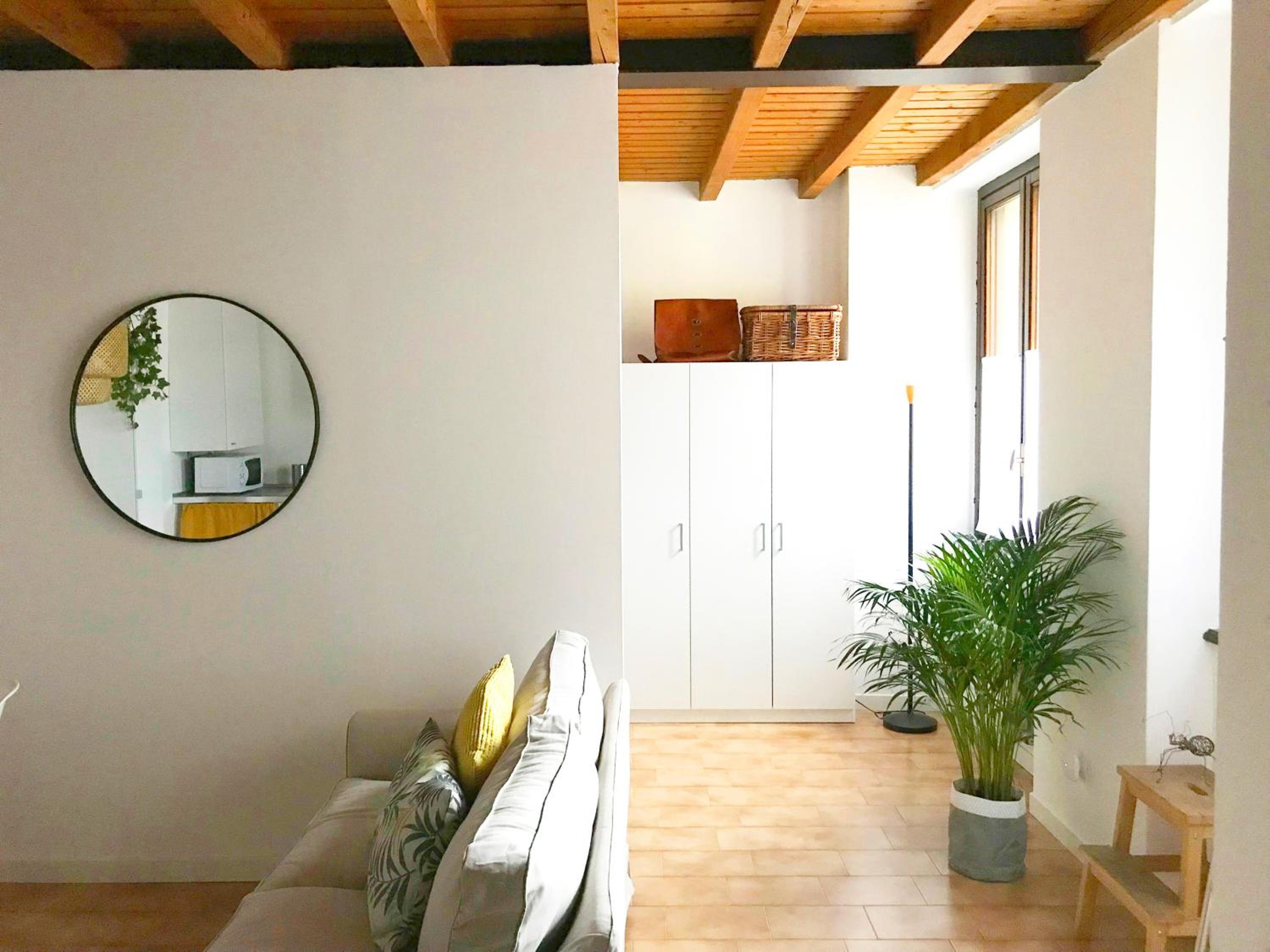 Studio Apartment