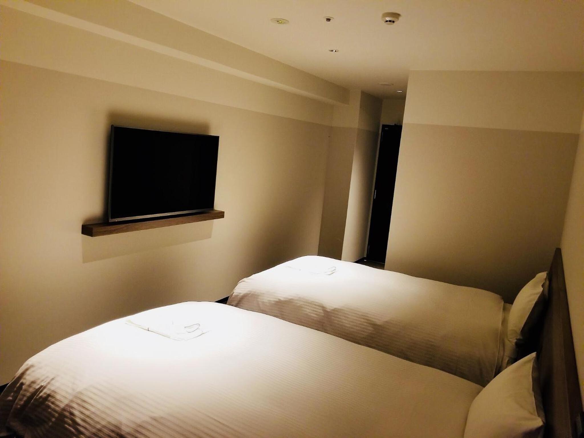 Standard Twin Room - Non-Smoking photo 3