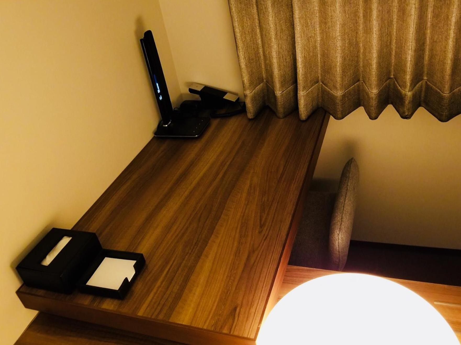 Standard King Room - Non-Smoking  photo 3