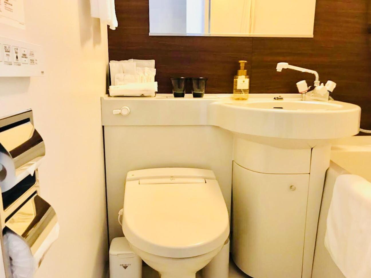 Superior Single Room - Non-Smoking - No Daily Cleaning photo 3