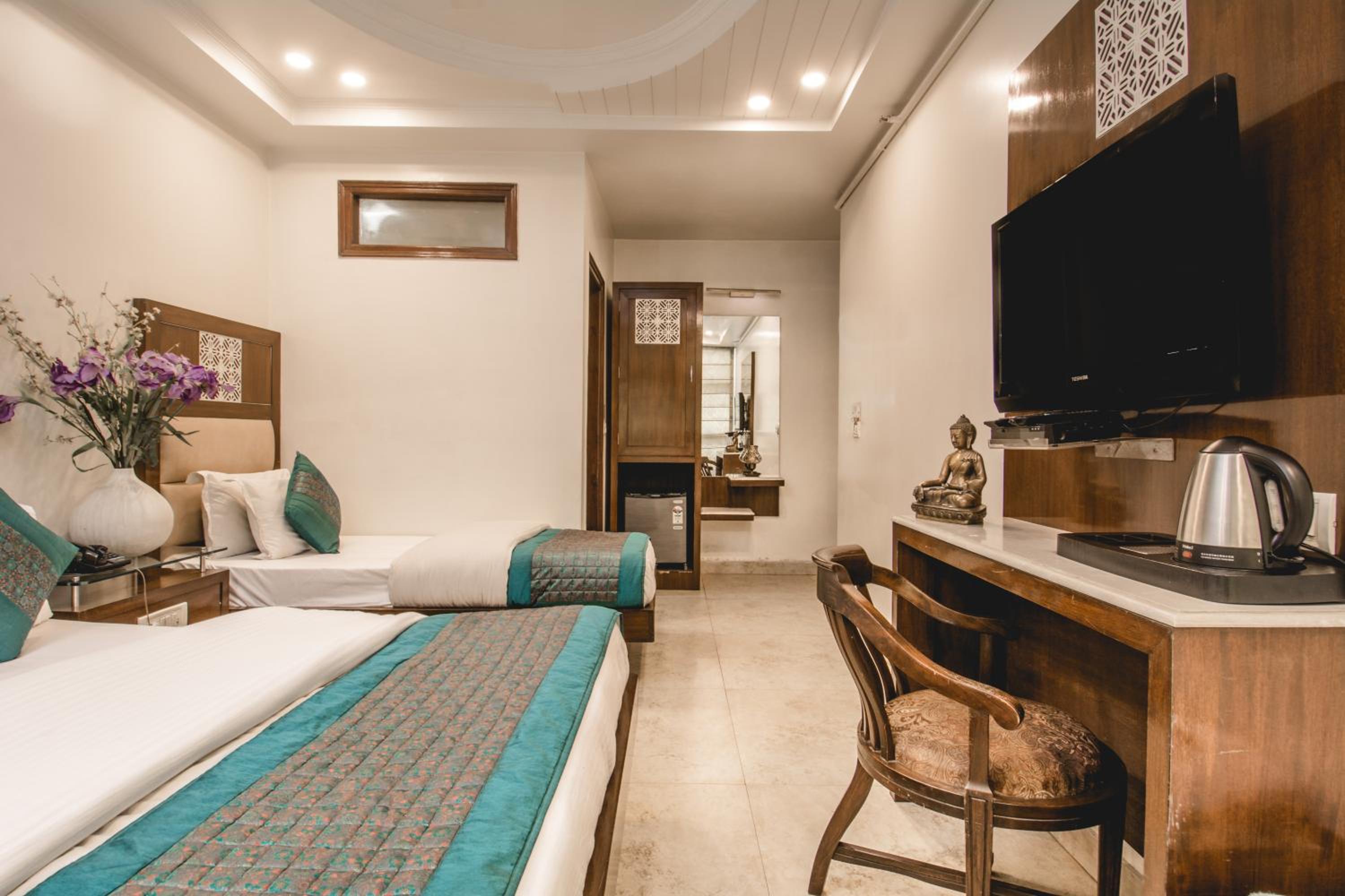 Deluxe Triple Room - Photo 2