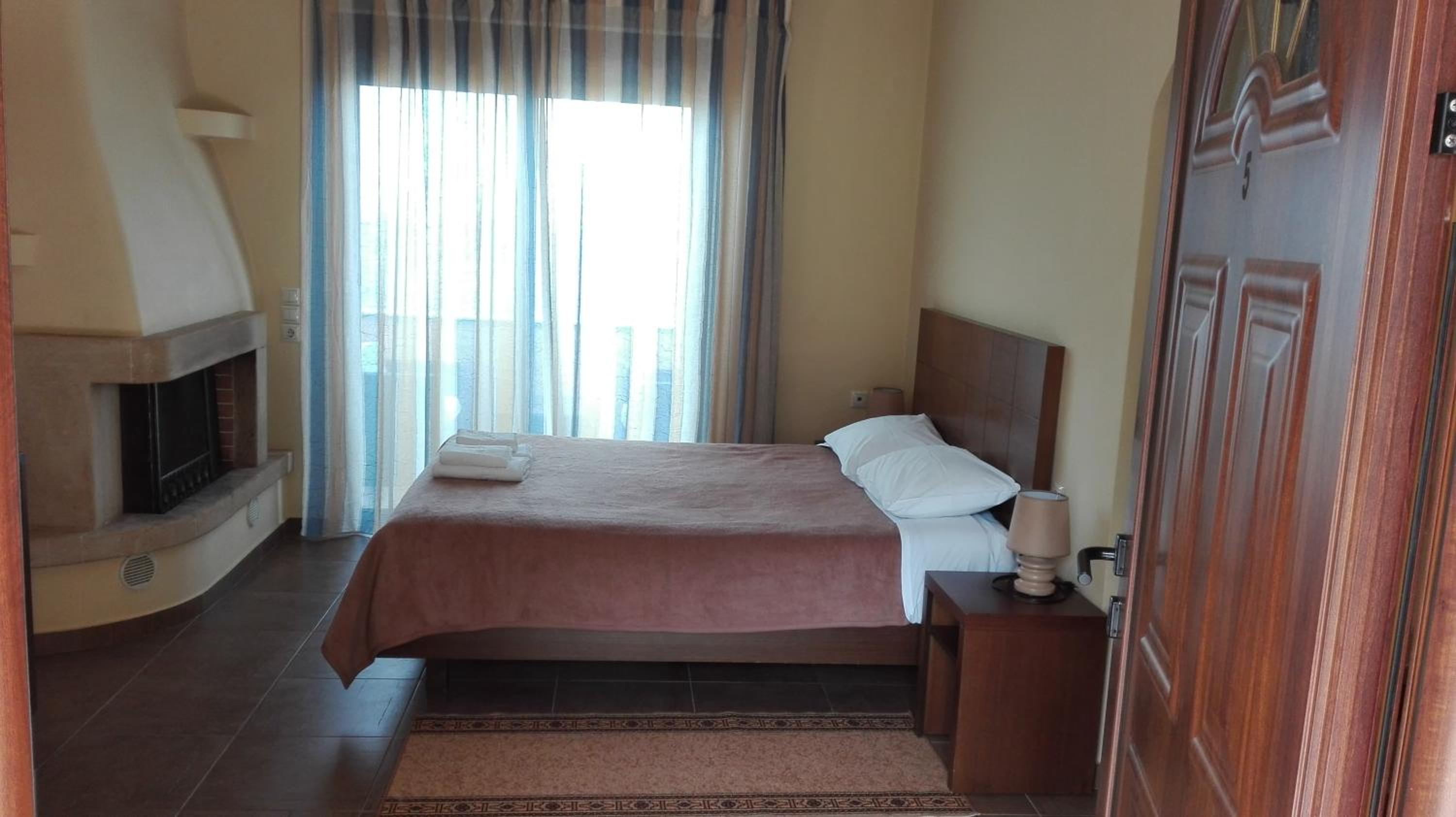 Deluxe Suite with Sea View