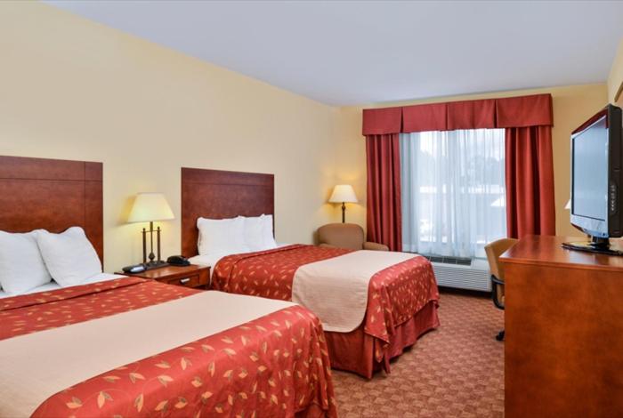2 Queen Beds Non Smoking - Photo 5