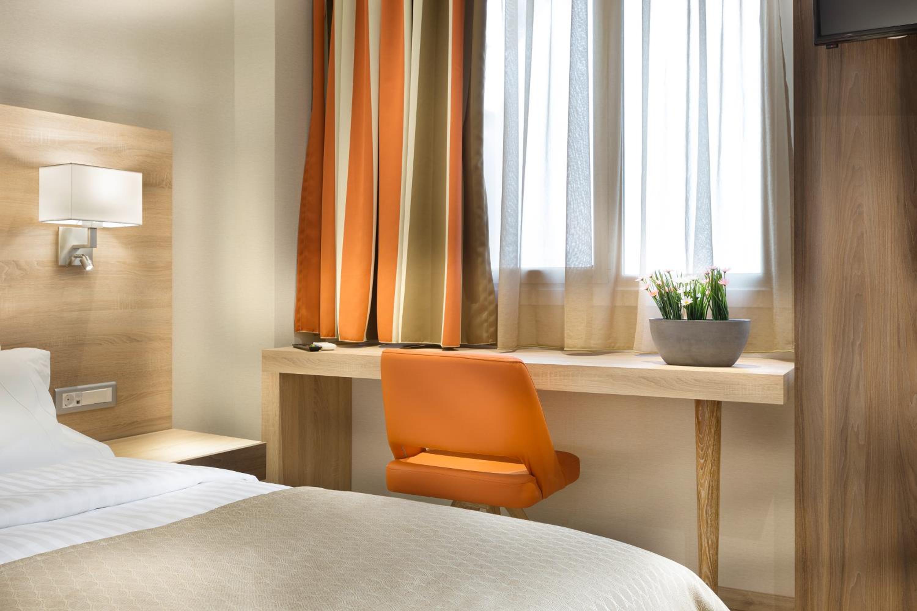Single Room photo 1