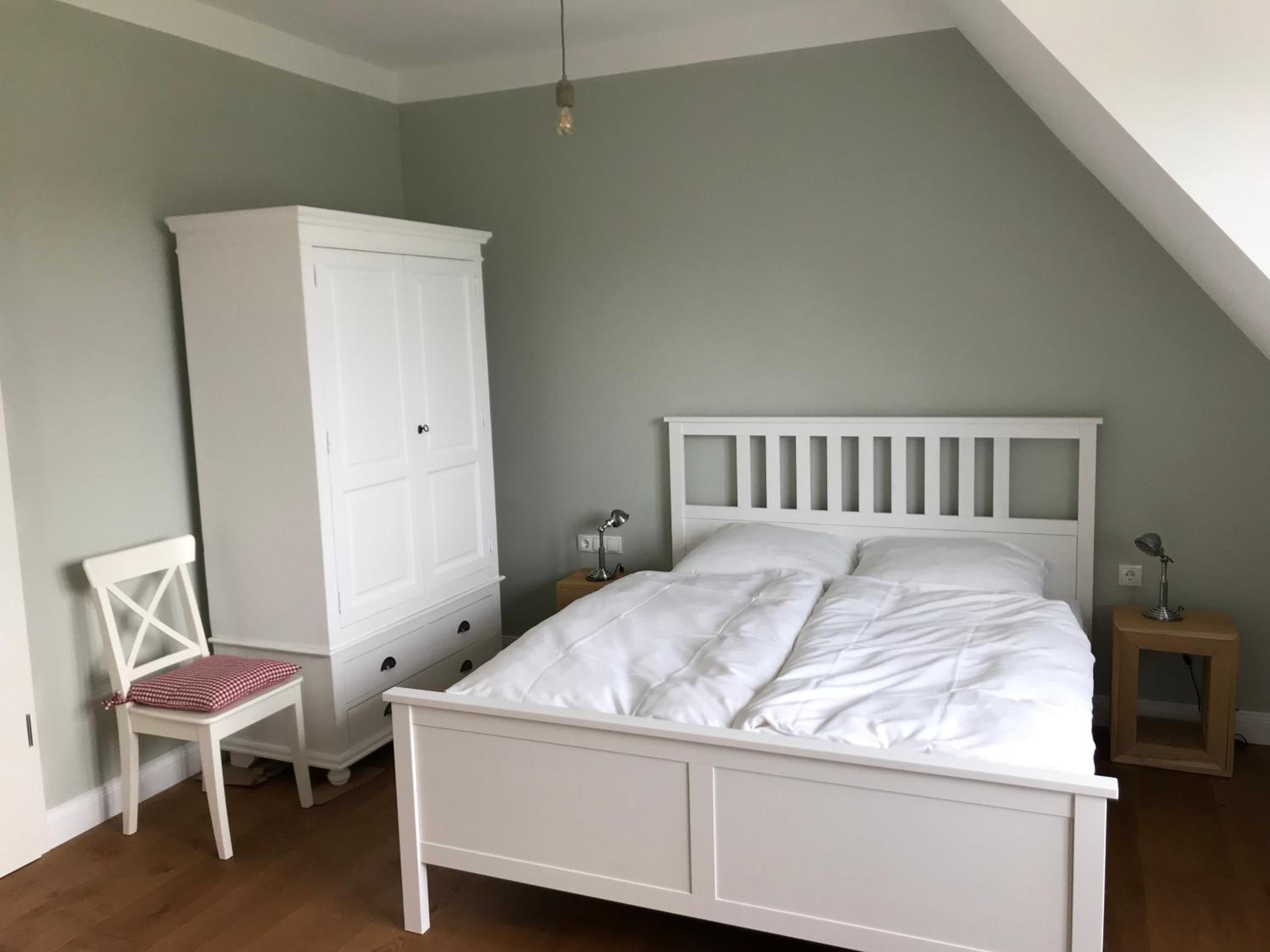 Double Room with Shower - Photo 11