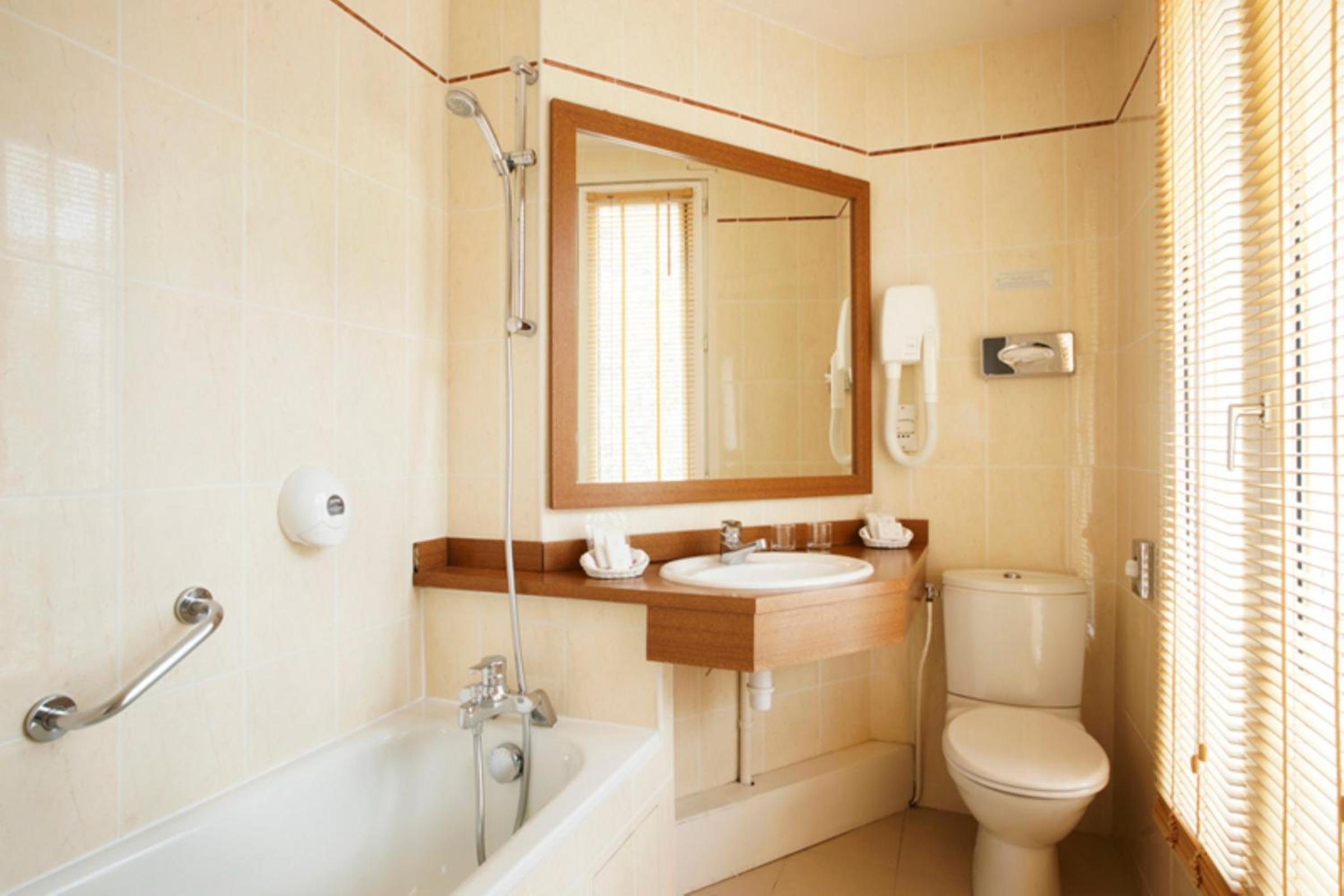 Single Room photo 3