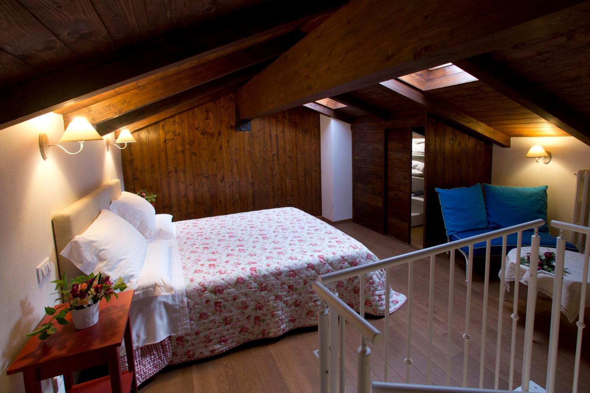 Maisonette photo 1