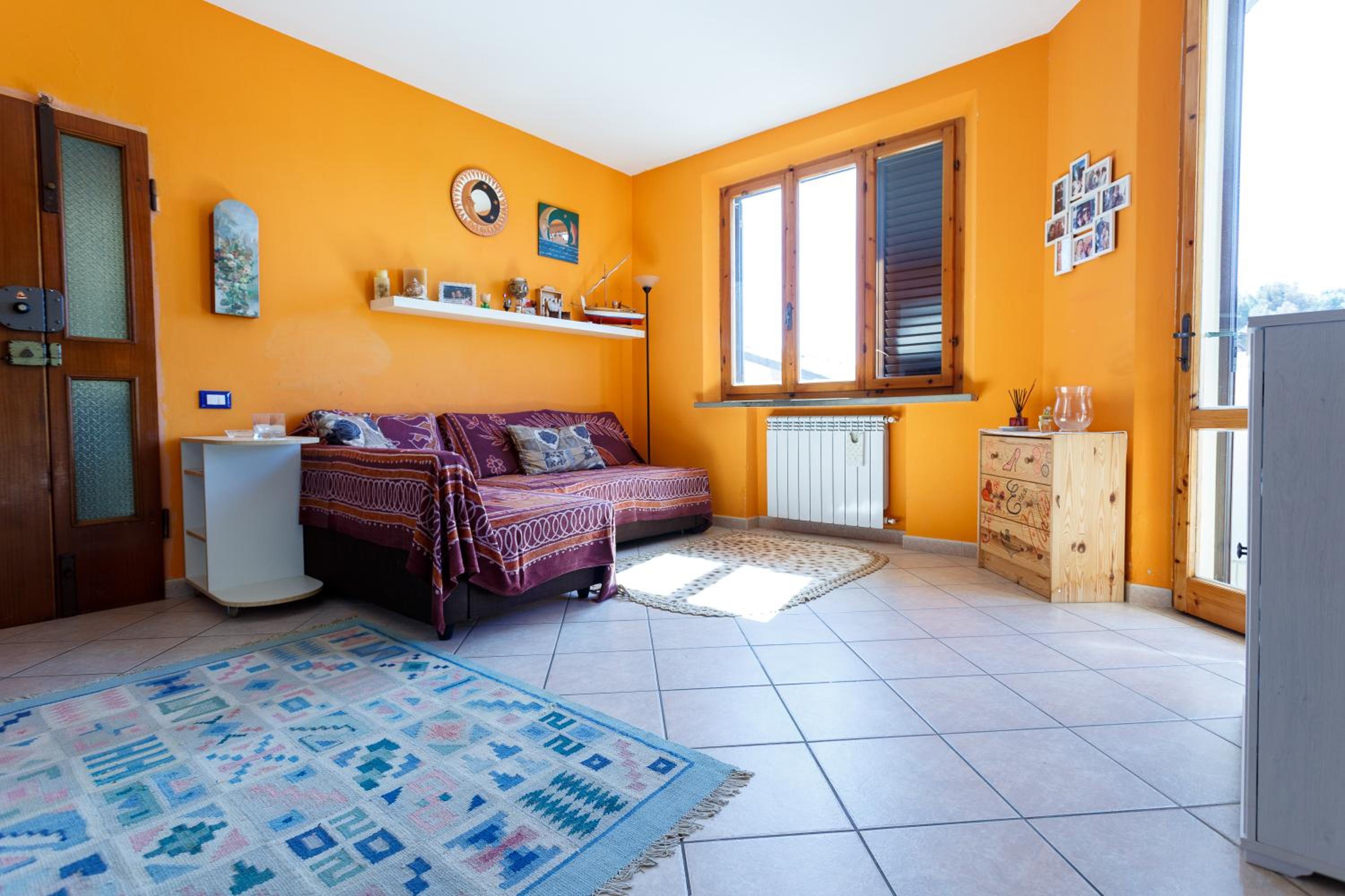 Apartment photo 1