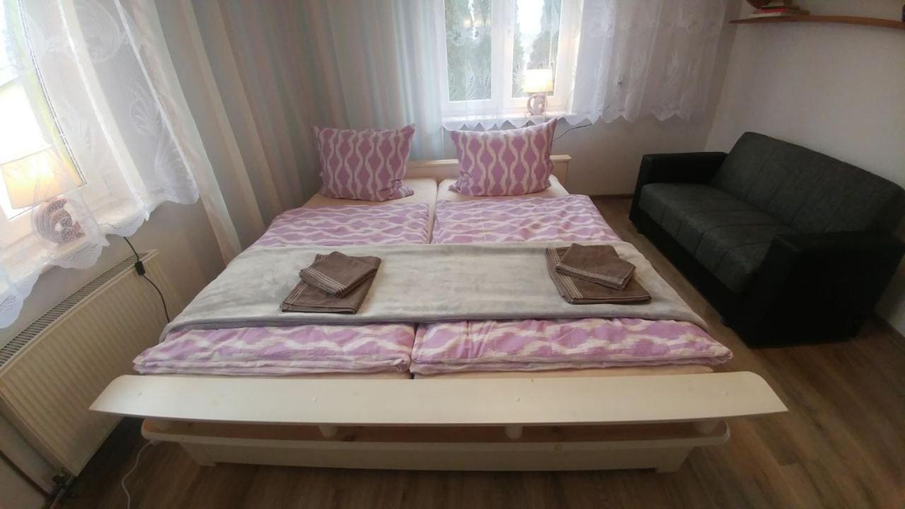Apartment with Garden View - Photo 8