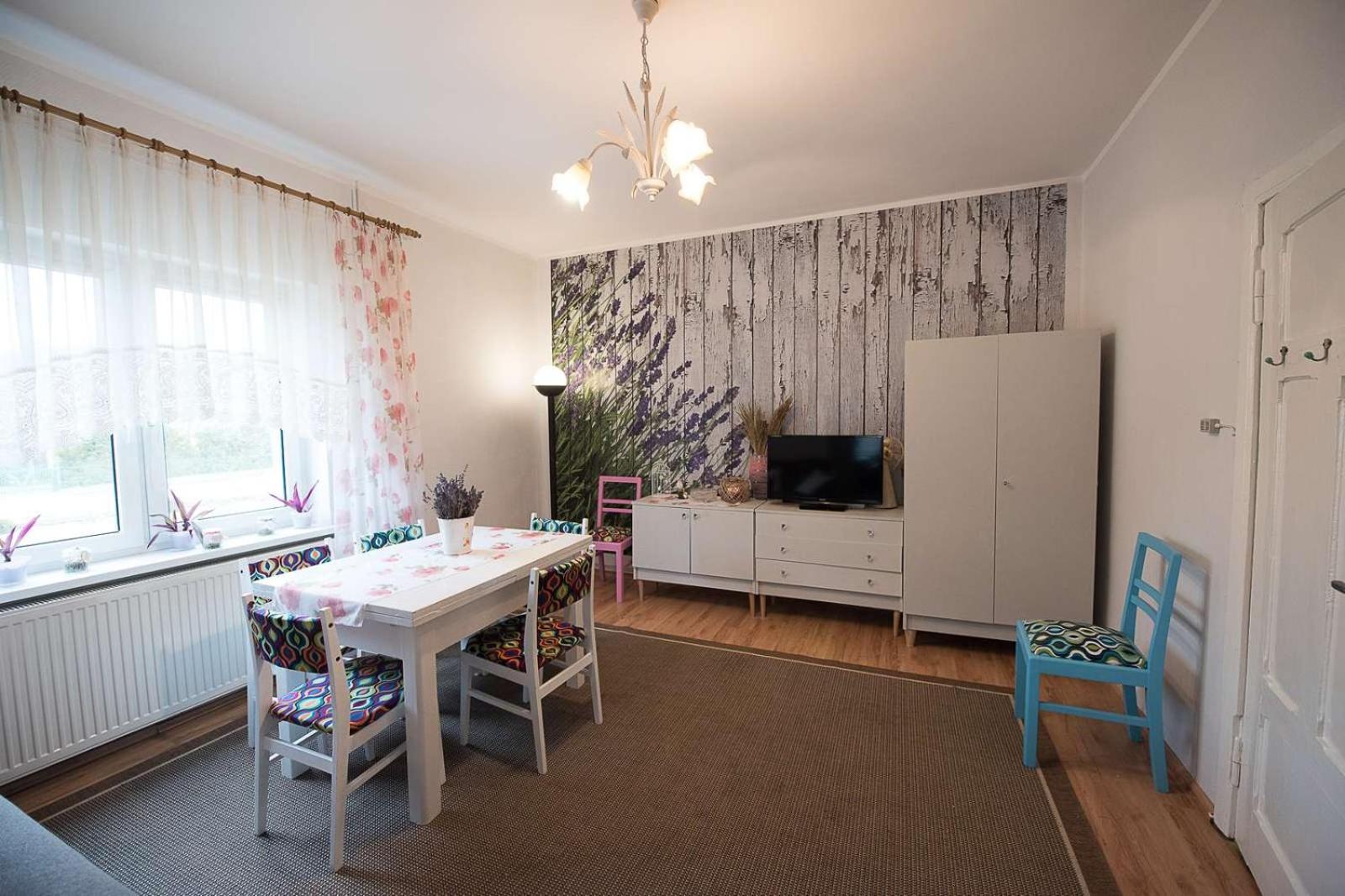 Apartment - Ground Floor - Photo 3