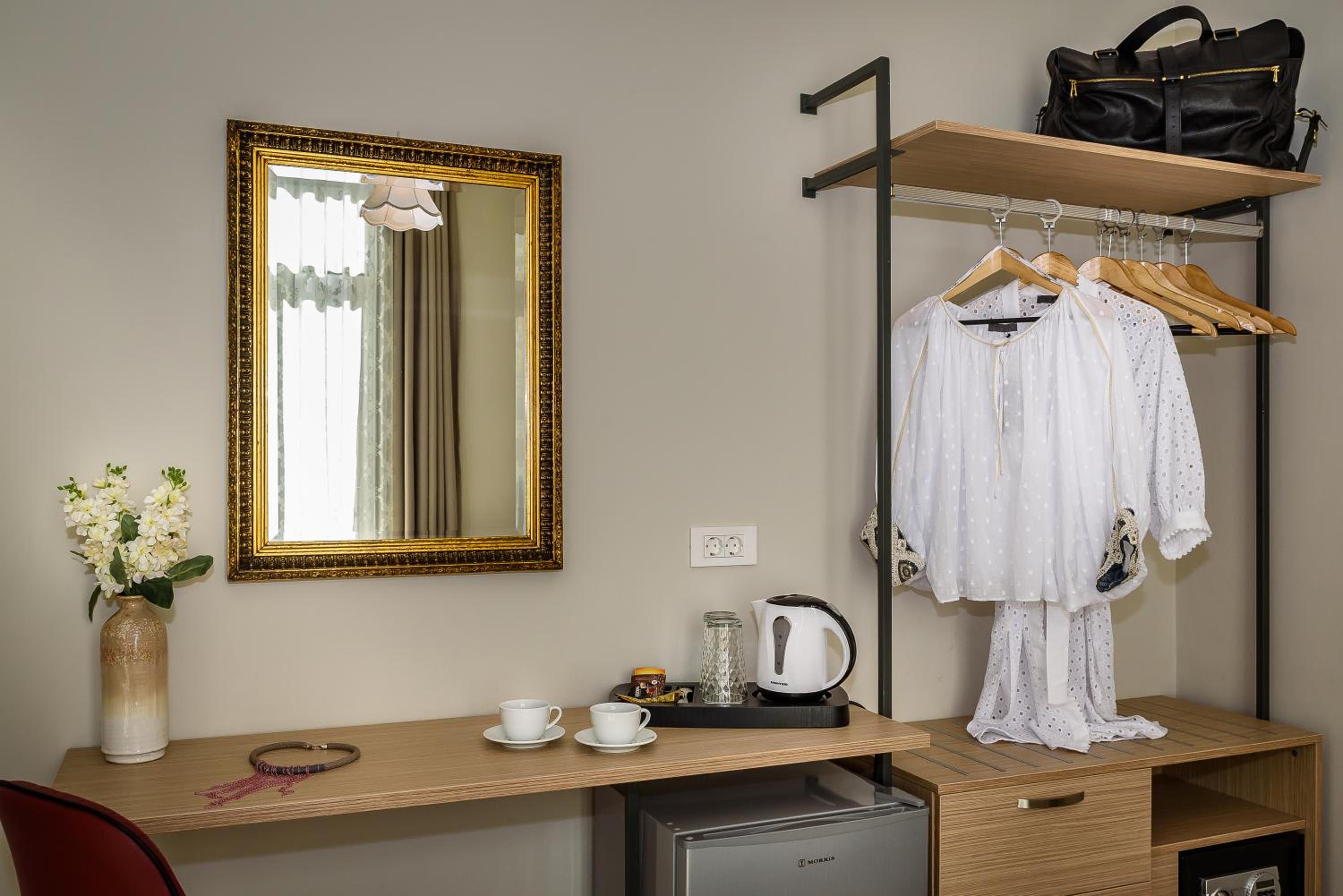 Junior Suite with Balcony photo 2