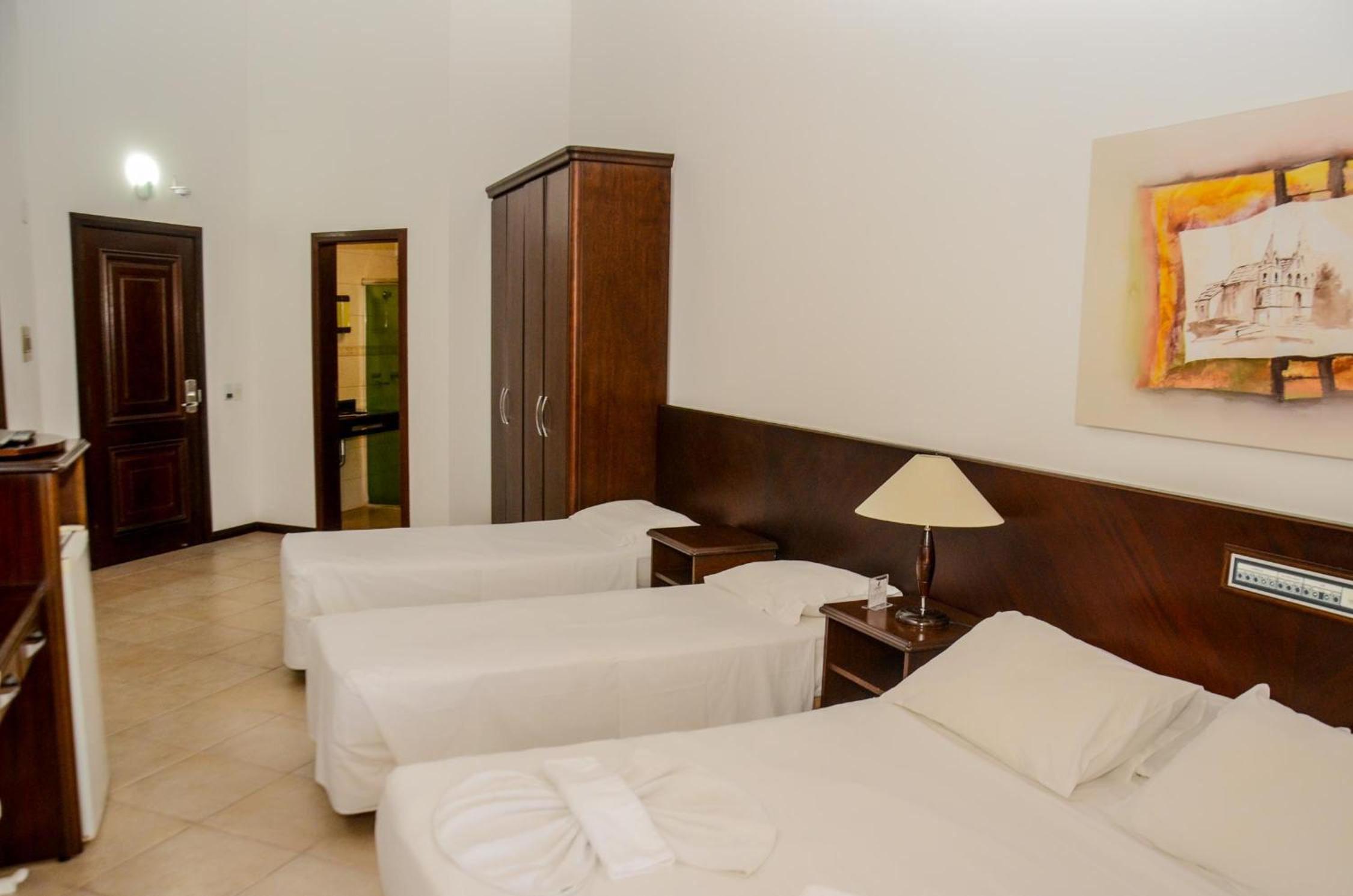 Deluxe Quadruple Room photo 1