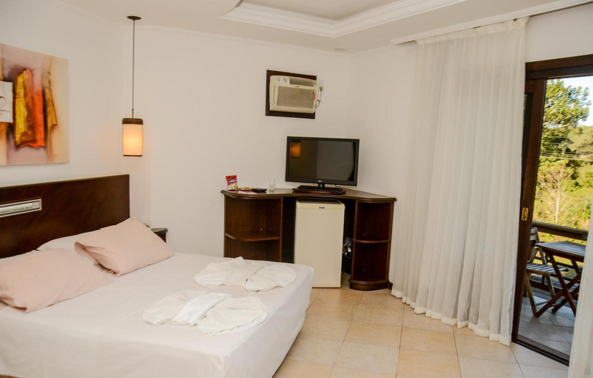 Deluxe Double or Twin Room photo 1