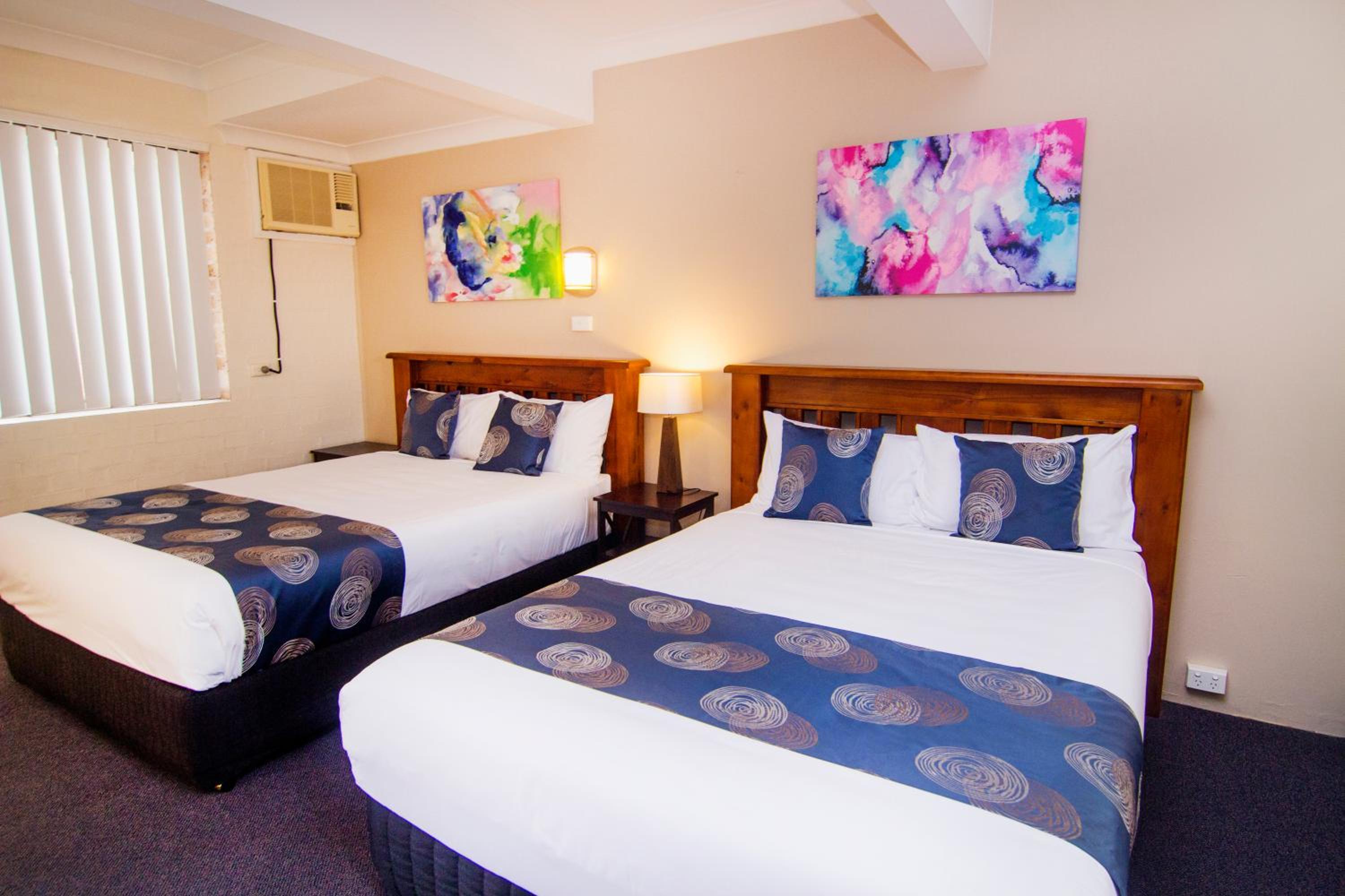 Twin Room - Disability Access photo 1