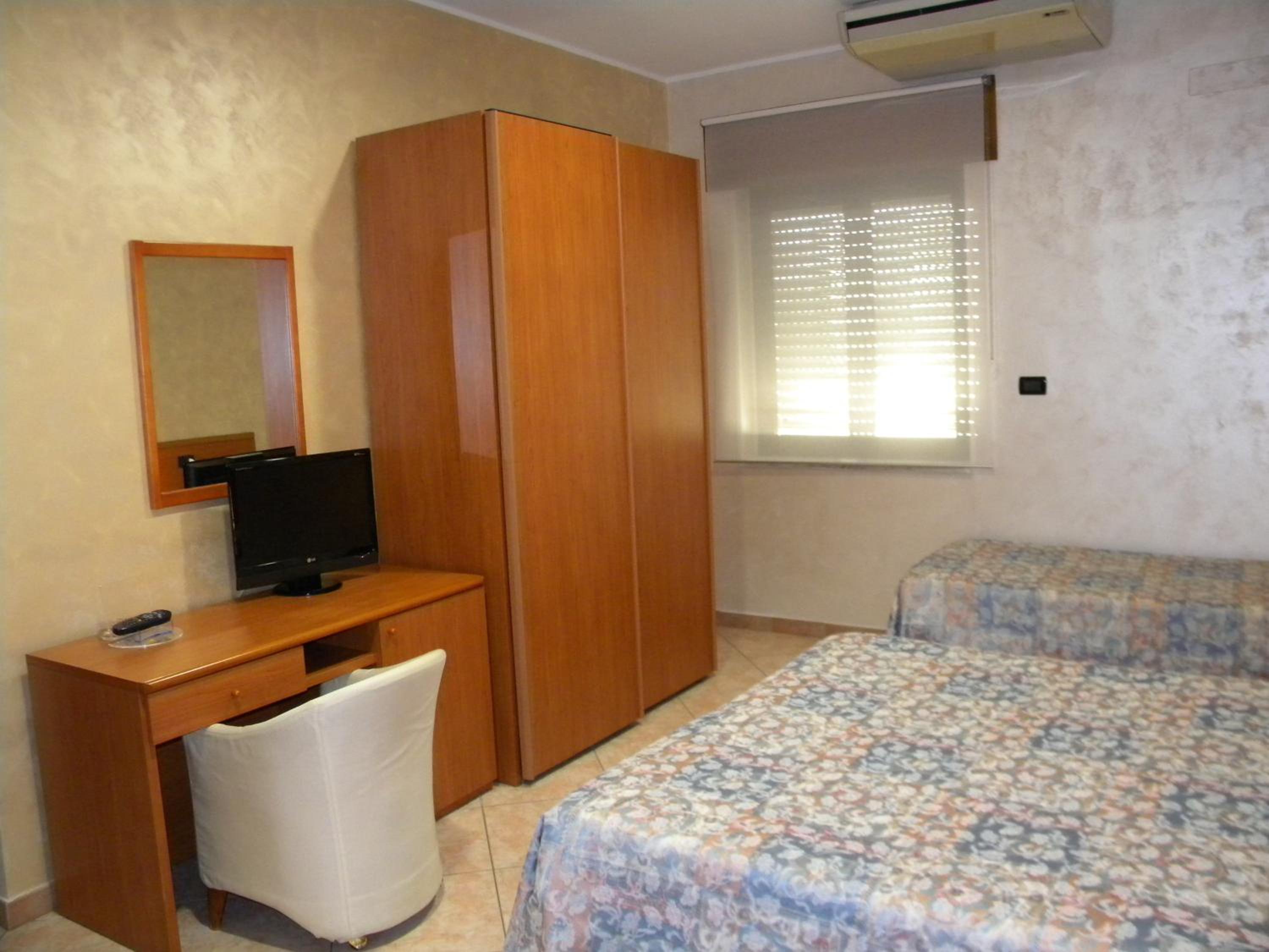 Quadruple Room photo 2
