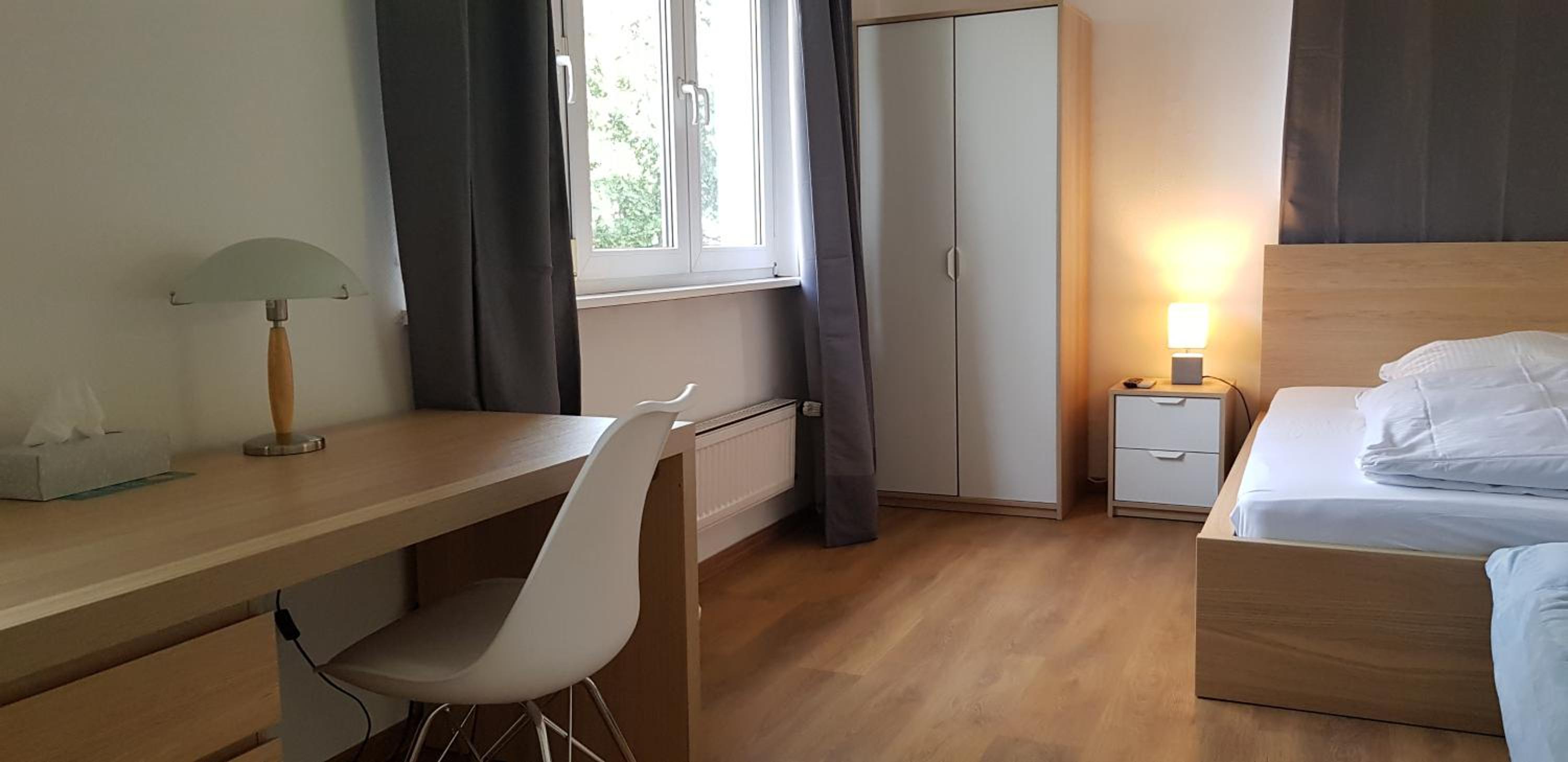 Single Room photo 3