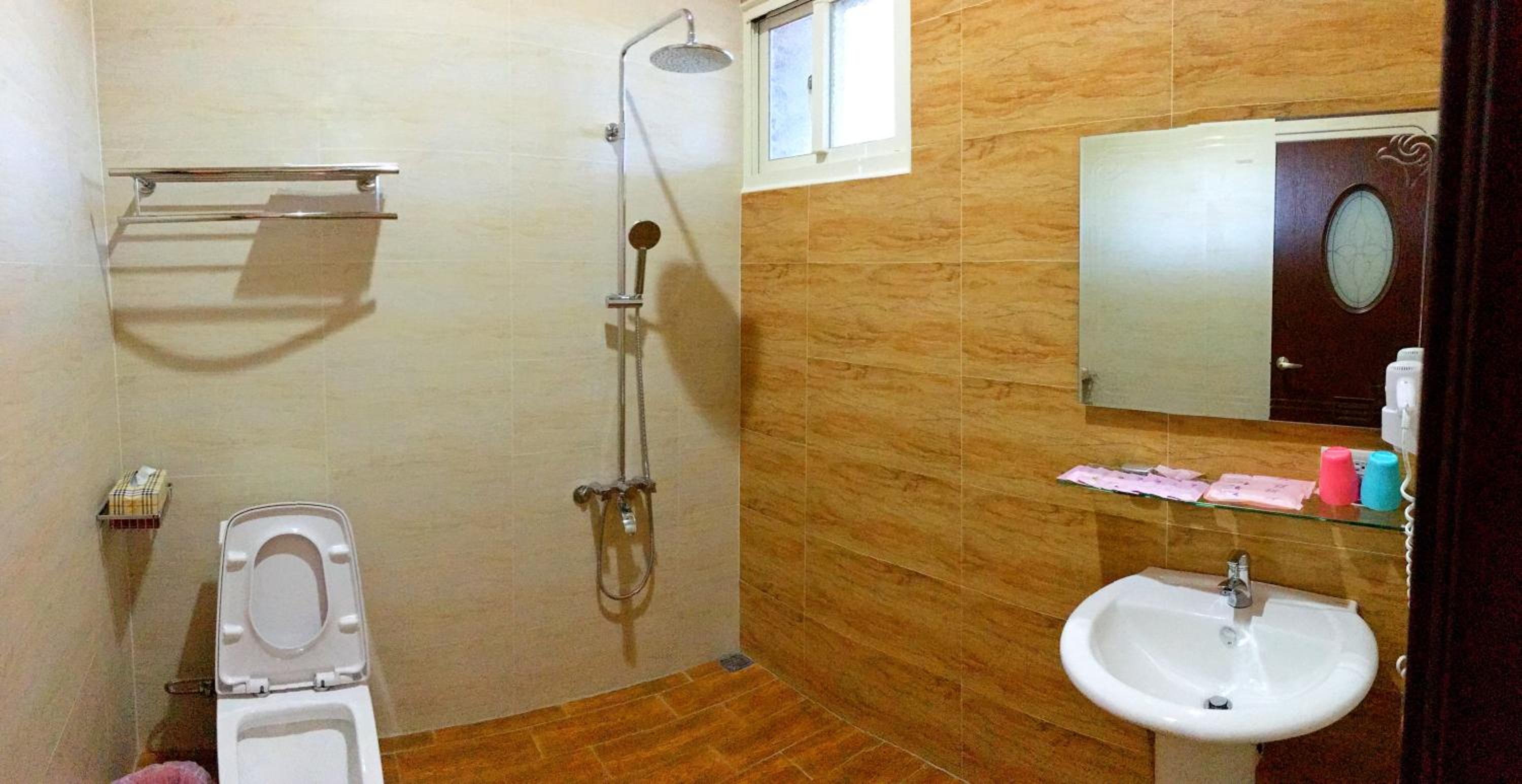 Quadruple Room with Mountain View photo 2