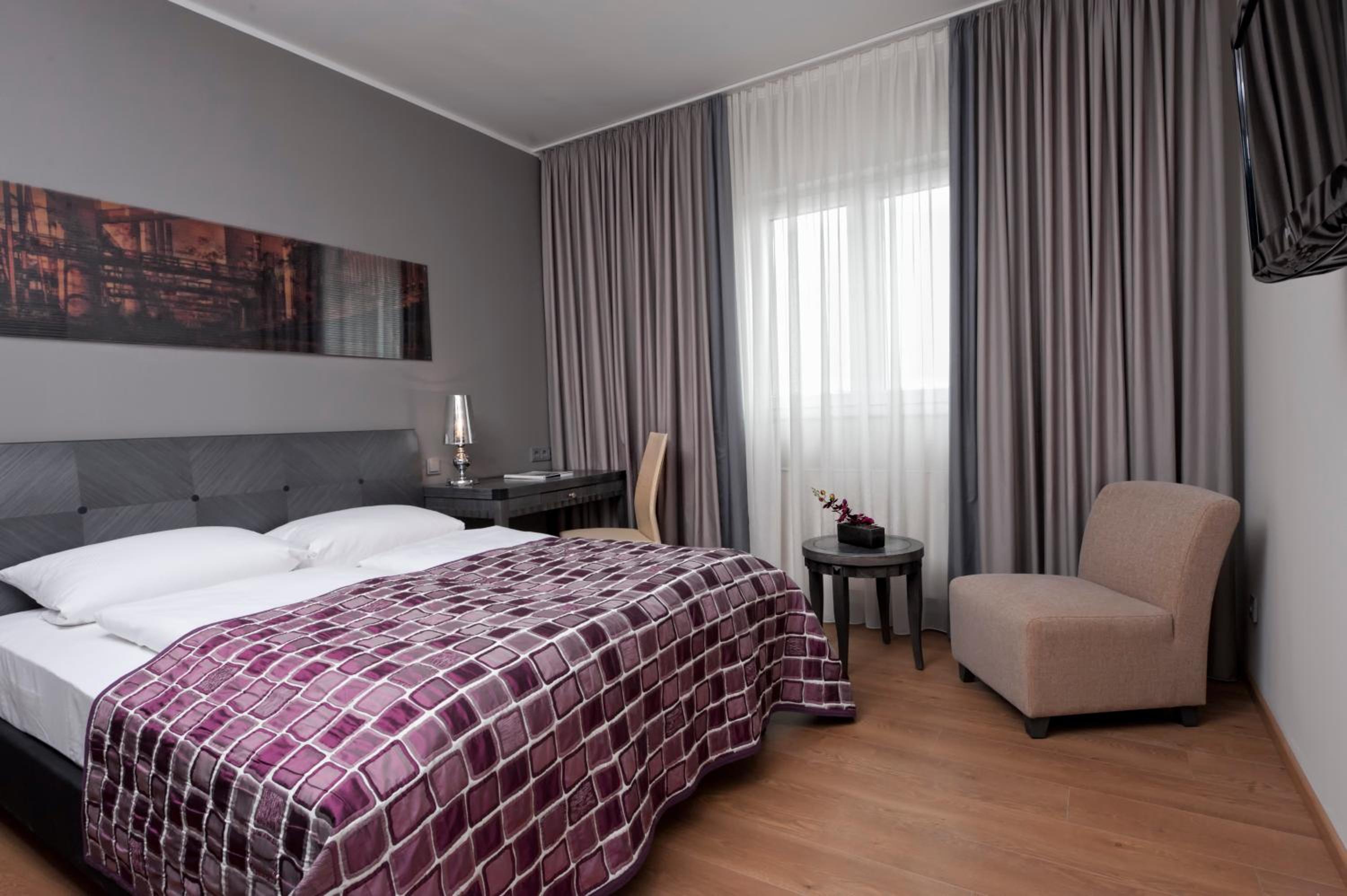 Standard Double Room - Photo 1