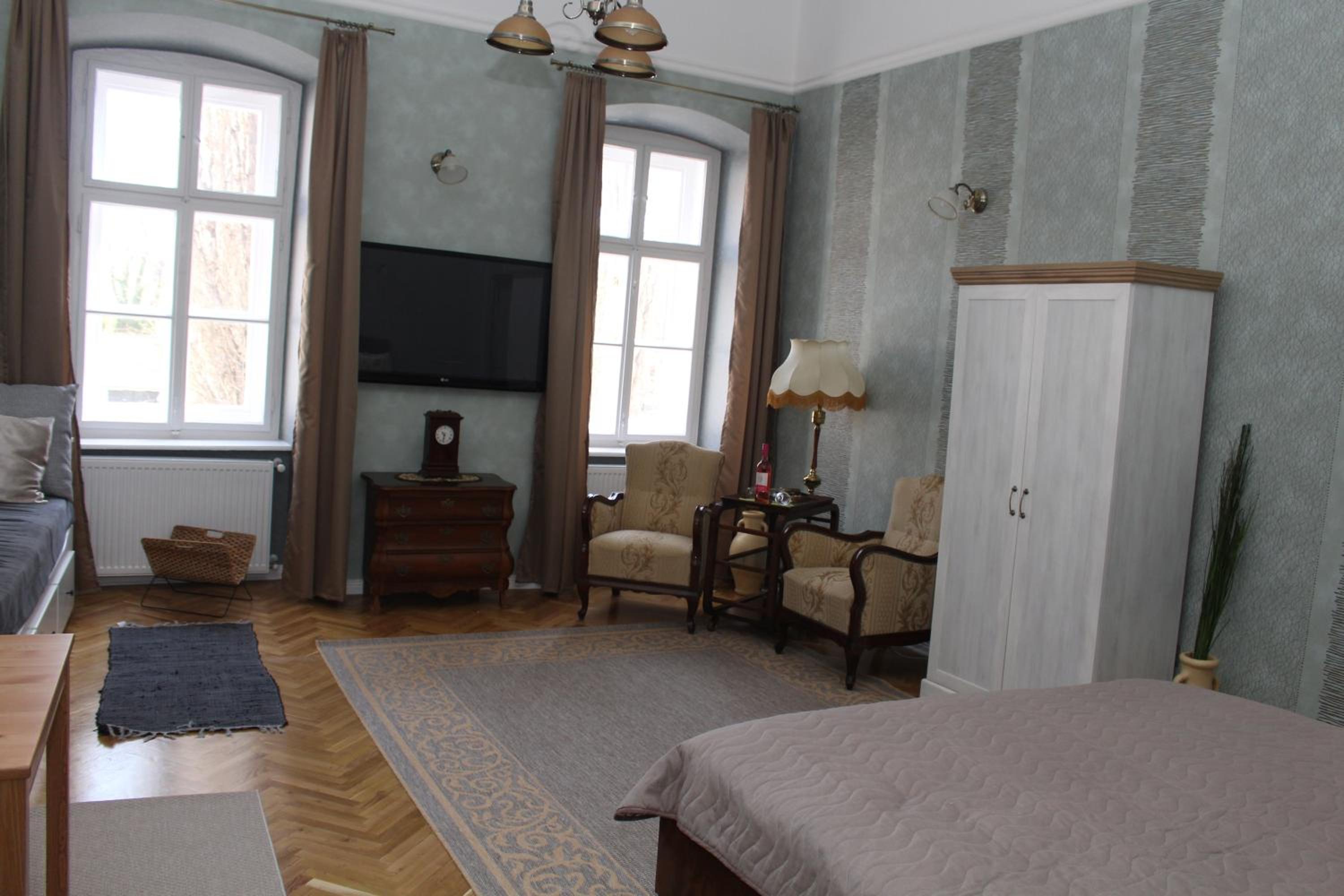 Apartment - Photo 24