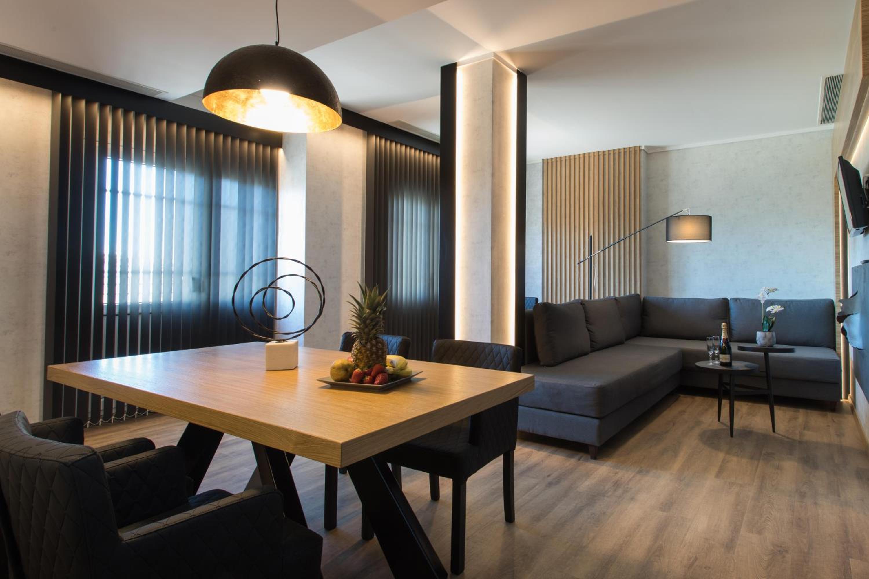 Deluxe Suite - Photo 38